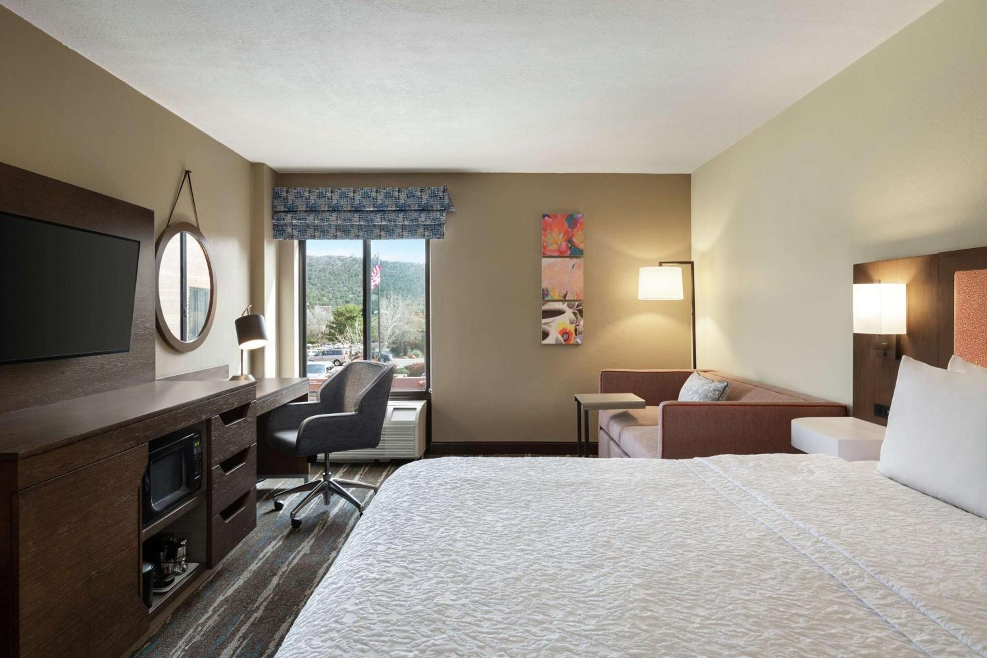 Hampton Hotel