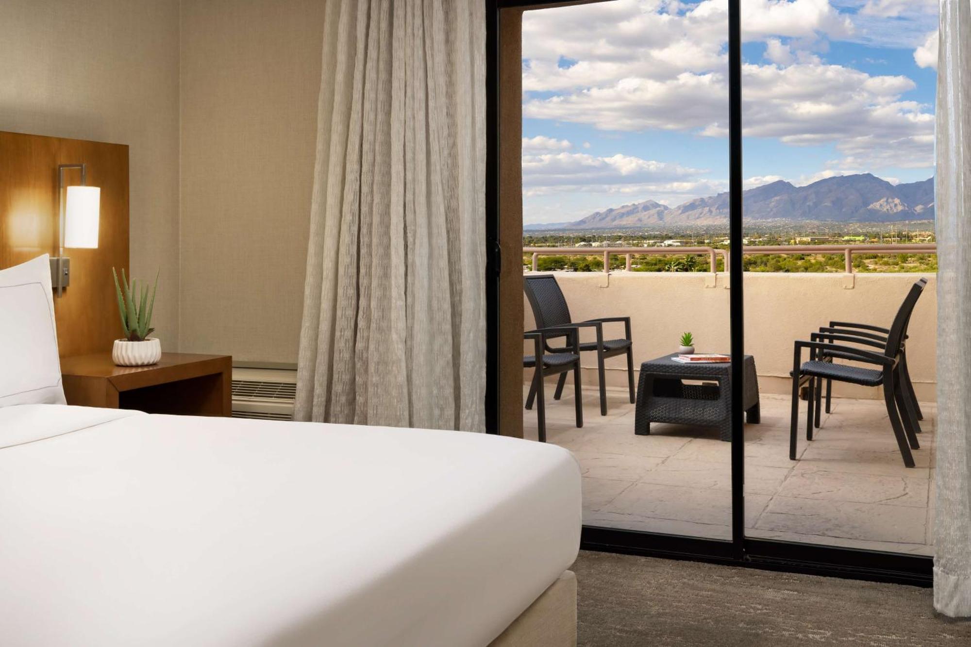 Hotel Hilton East Tucson