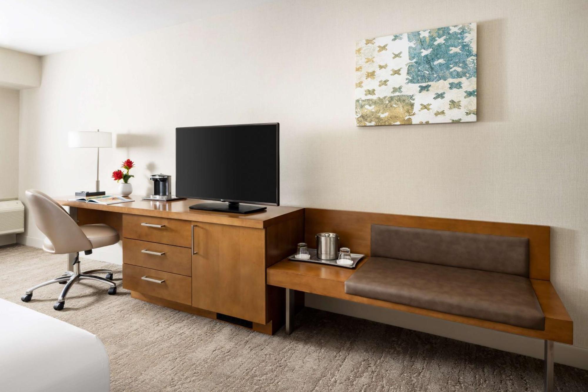 Hotel Hilton East