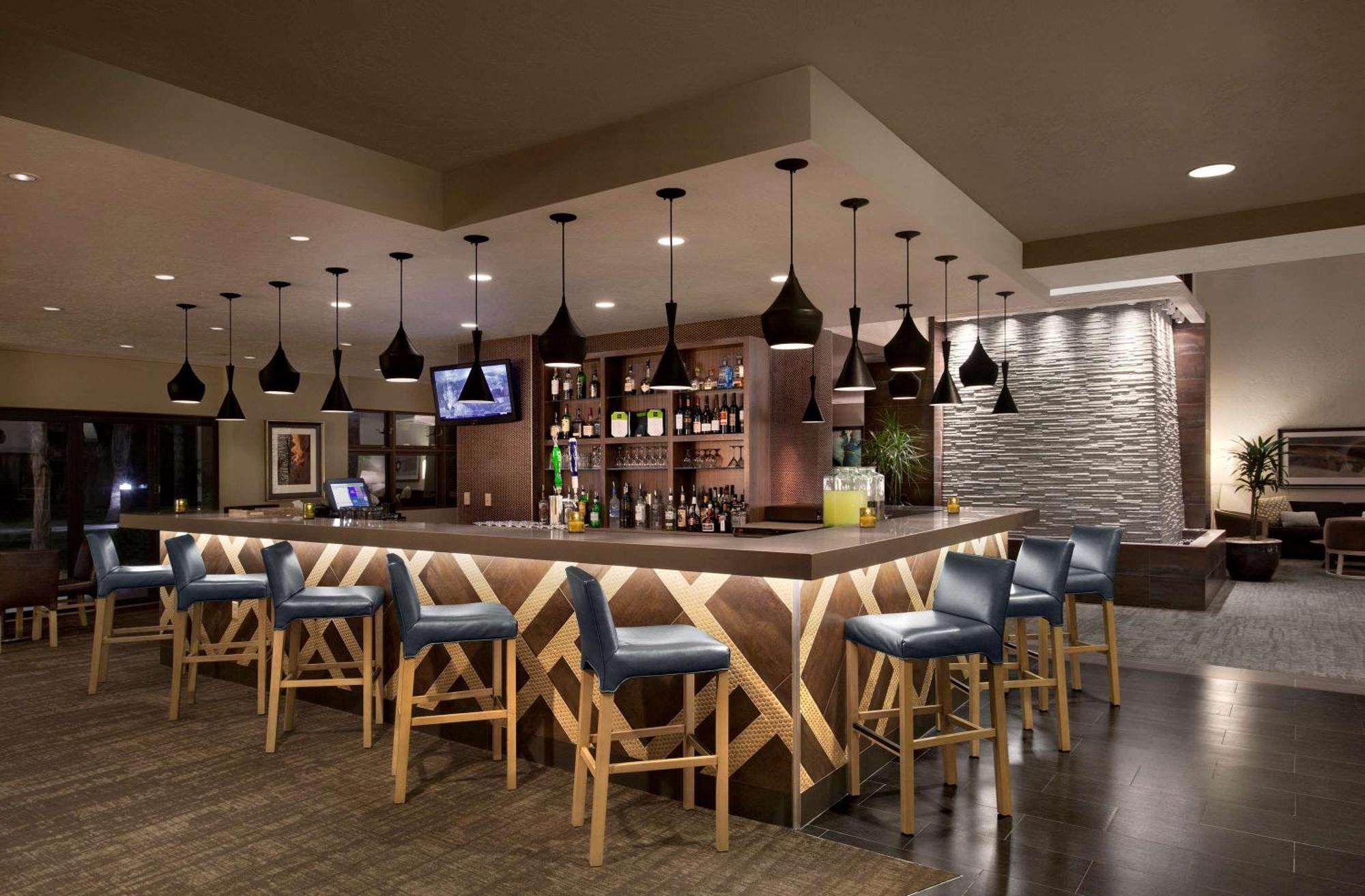 Embassy By Hilton Phoenix
