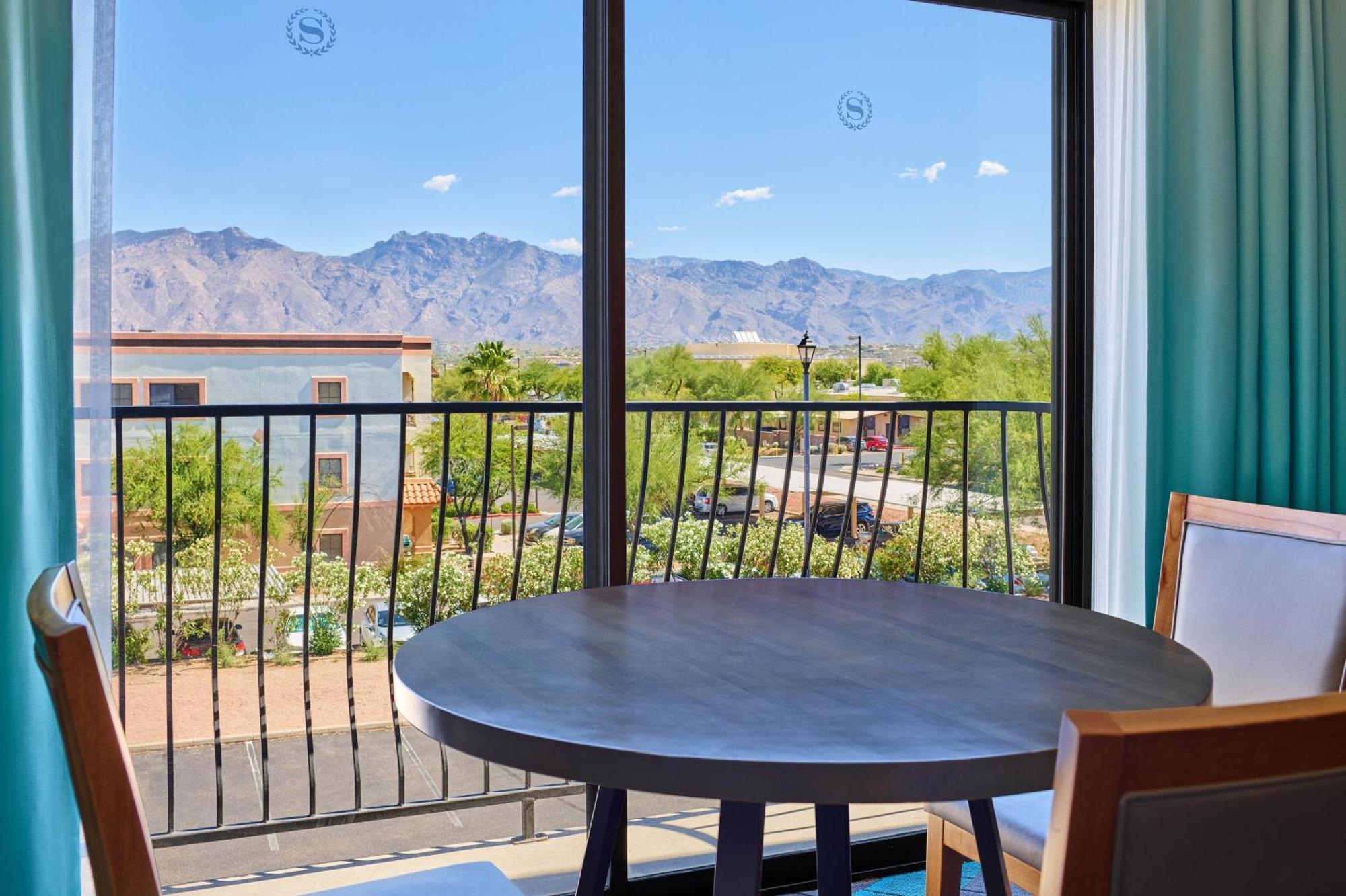 Hotel Sheraton & Tucson