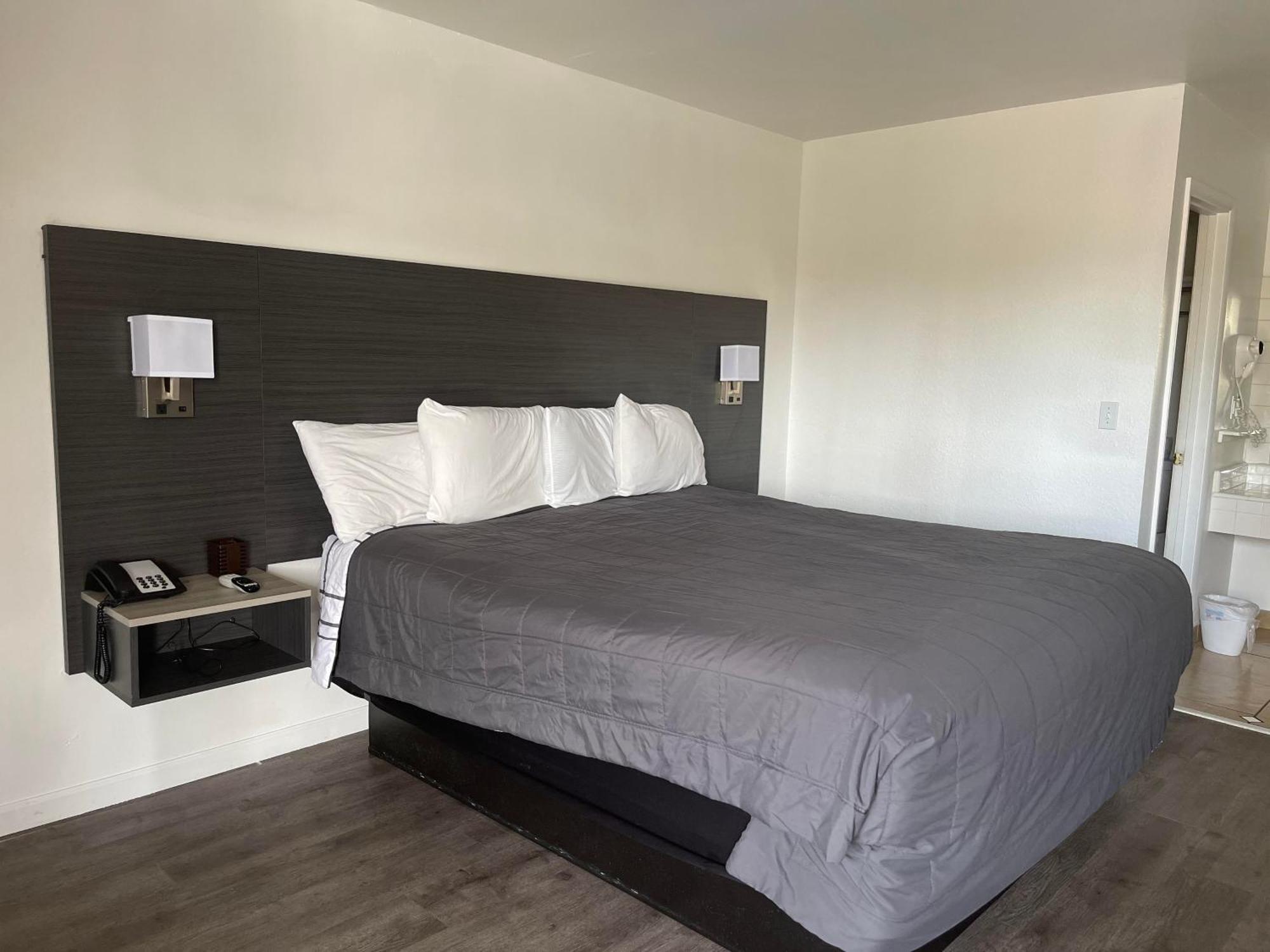 Windsor Havasu Motel 2*