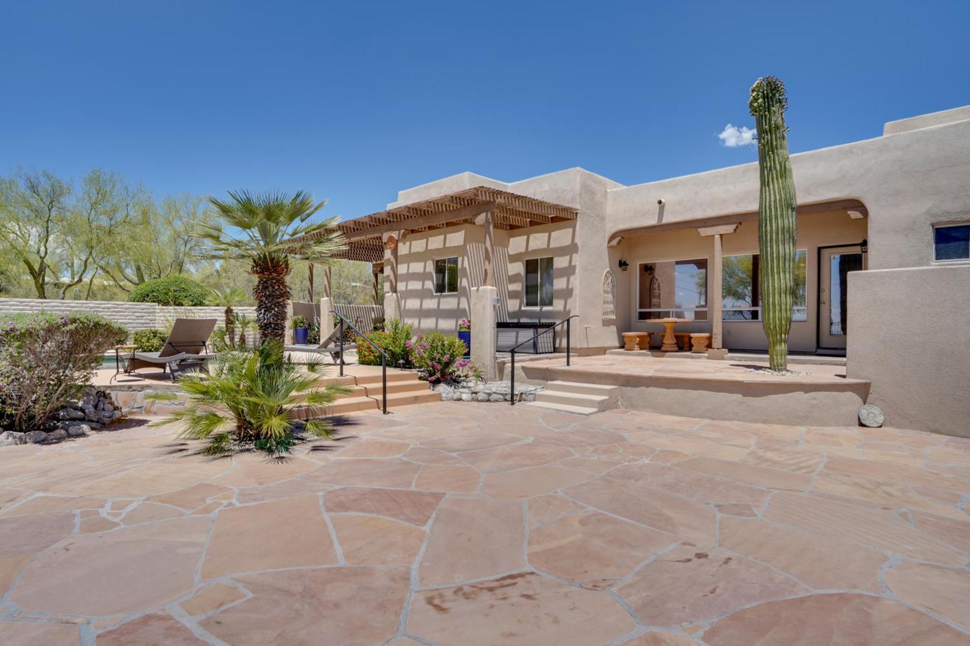 Updated With Panoramic Mtn Views And Pool! *