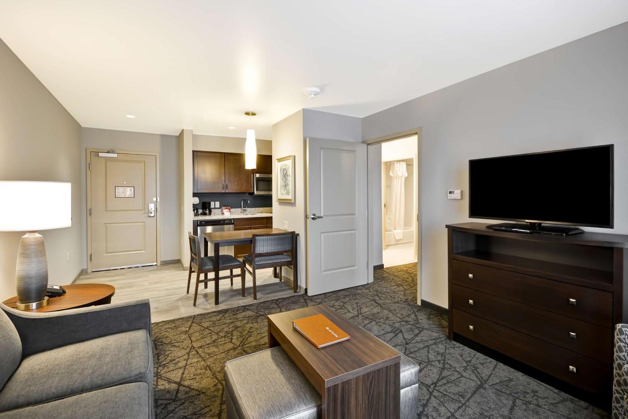 Homewood By Hilton Phoenix Asu Area Hotel
