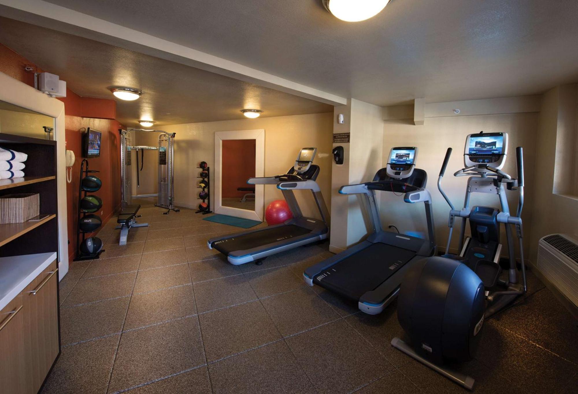 Hotel Doubletree By Hilton Tucson-williams Center 4*