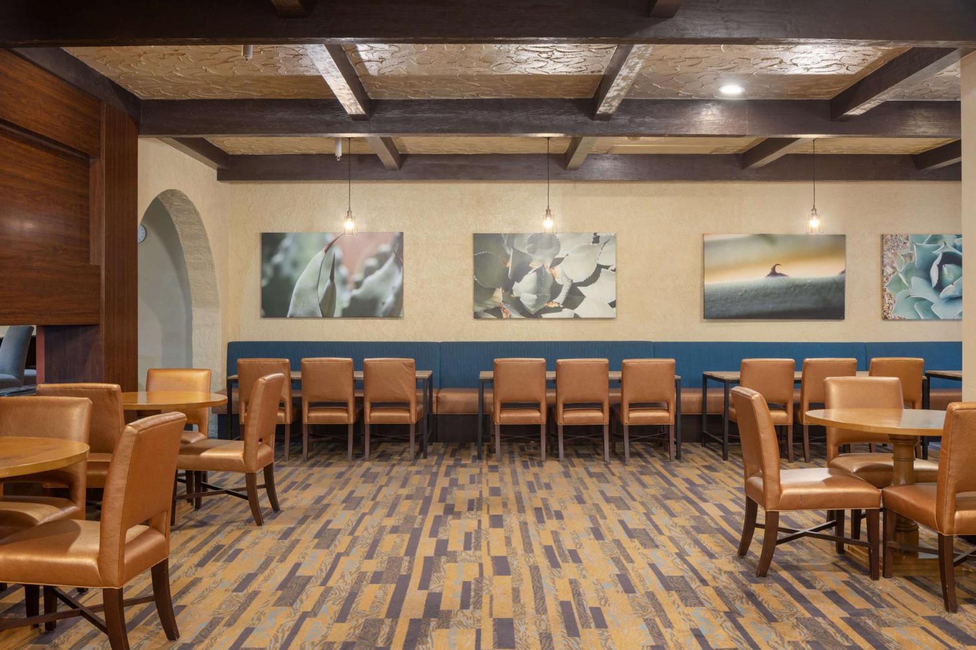 Doubletree By Hilton Tucson-williams Center Hotel 4*