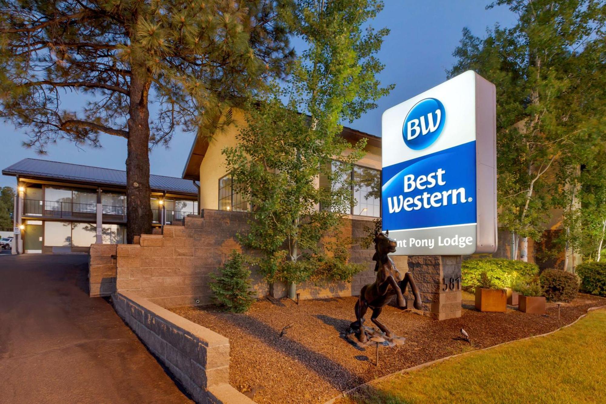 Hotel Western Paint Pony 2*