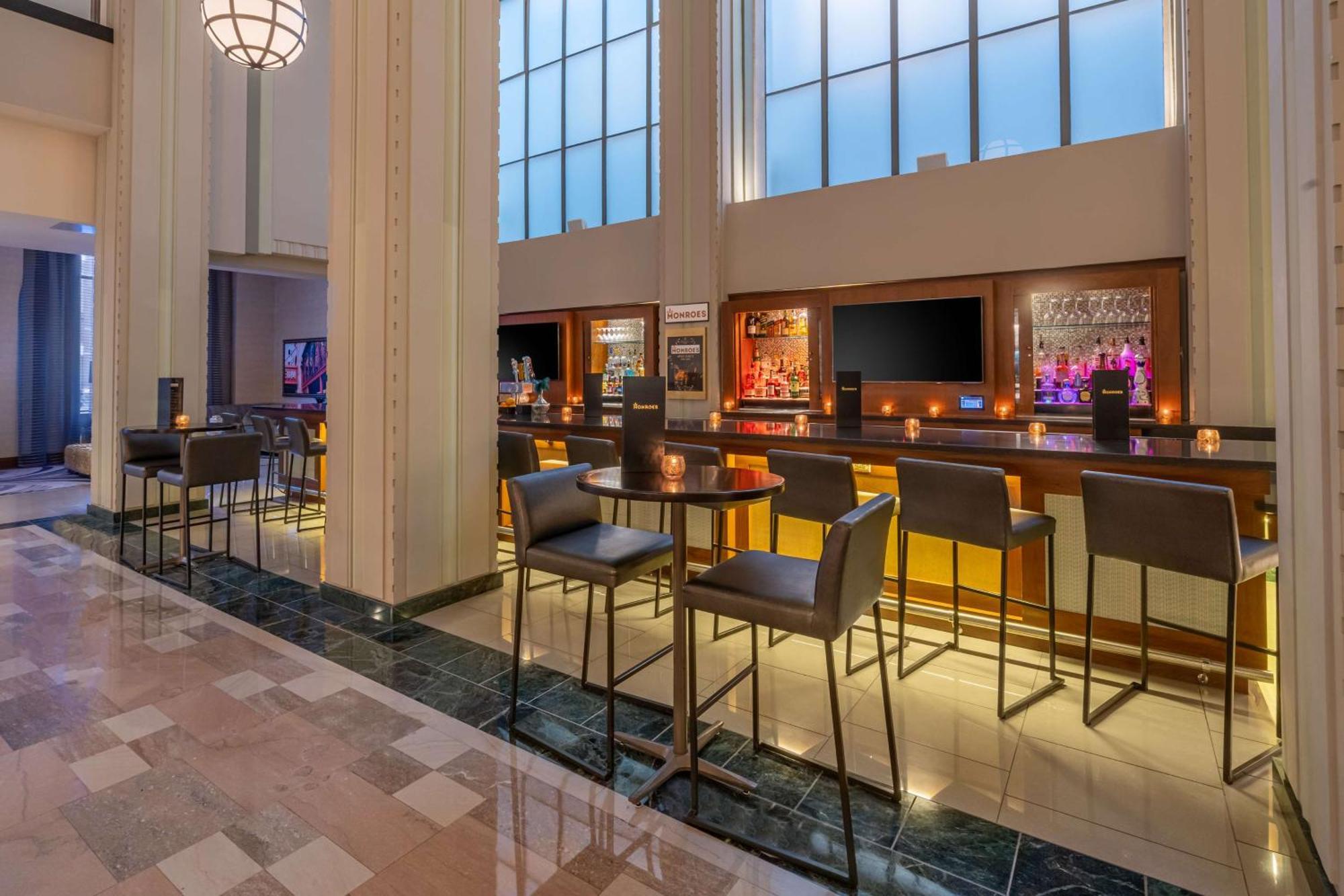 Hilton Garden Downtown 3*