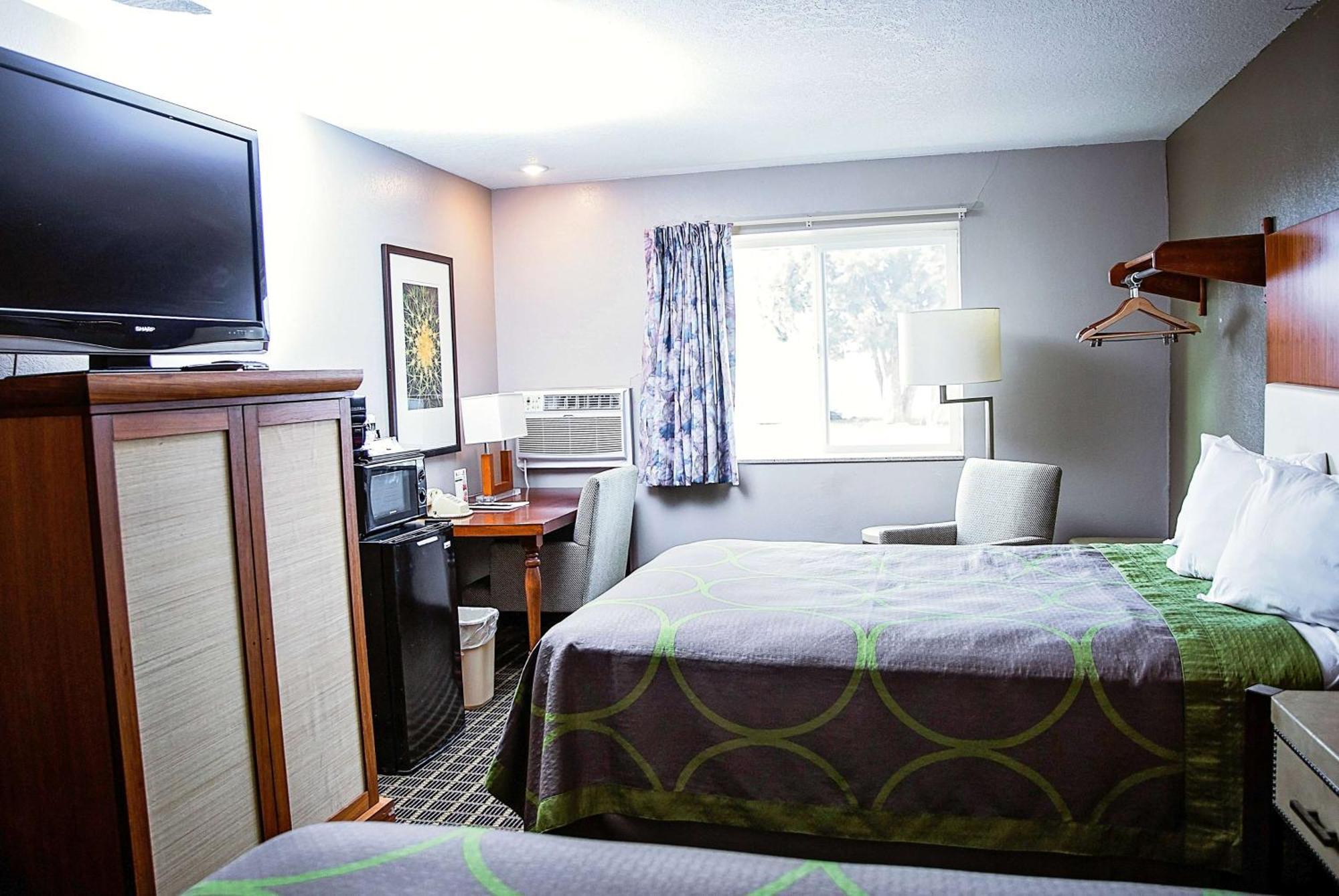 Super 8 By Wyndham 2*