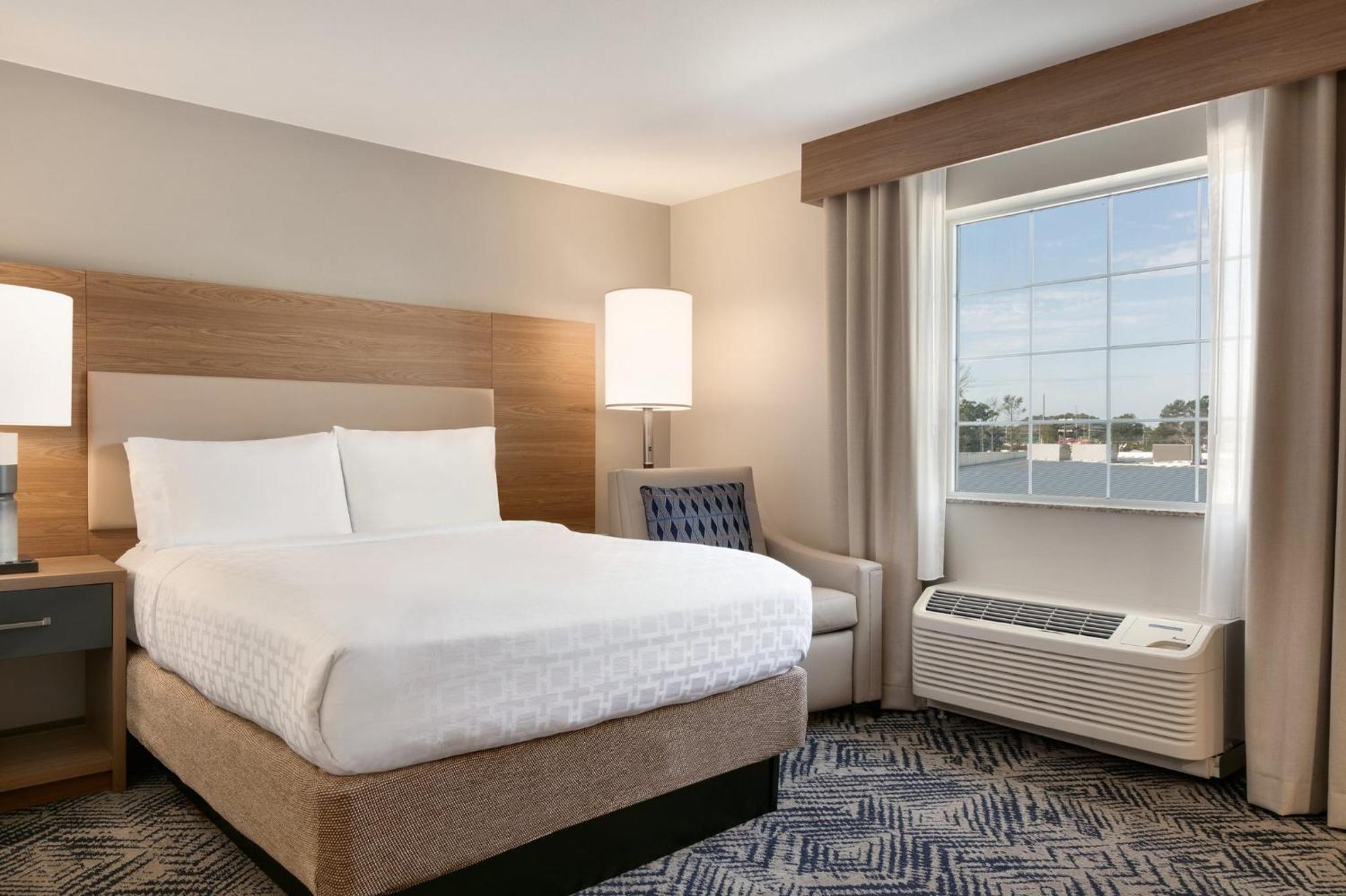 Candlewood By Ihg Hotel 2*
