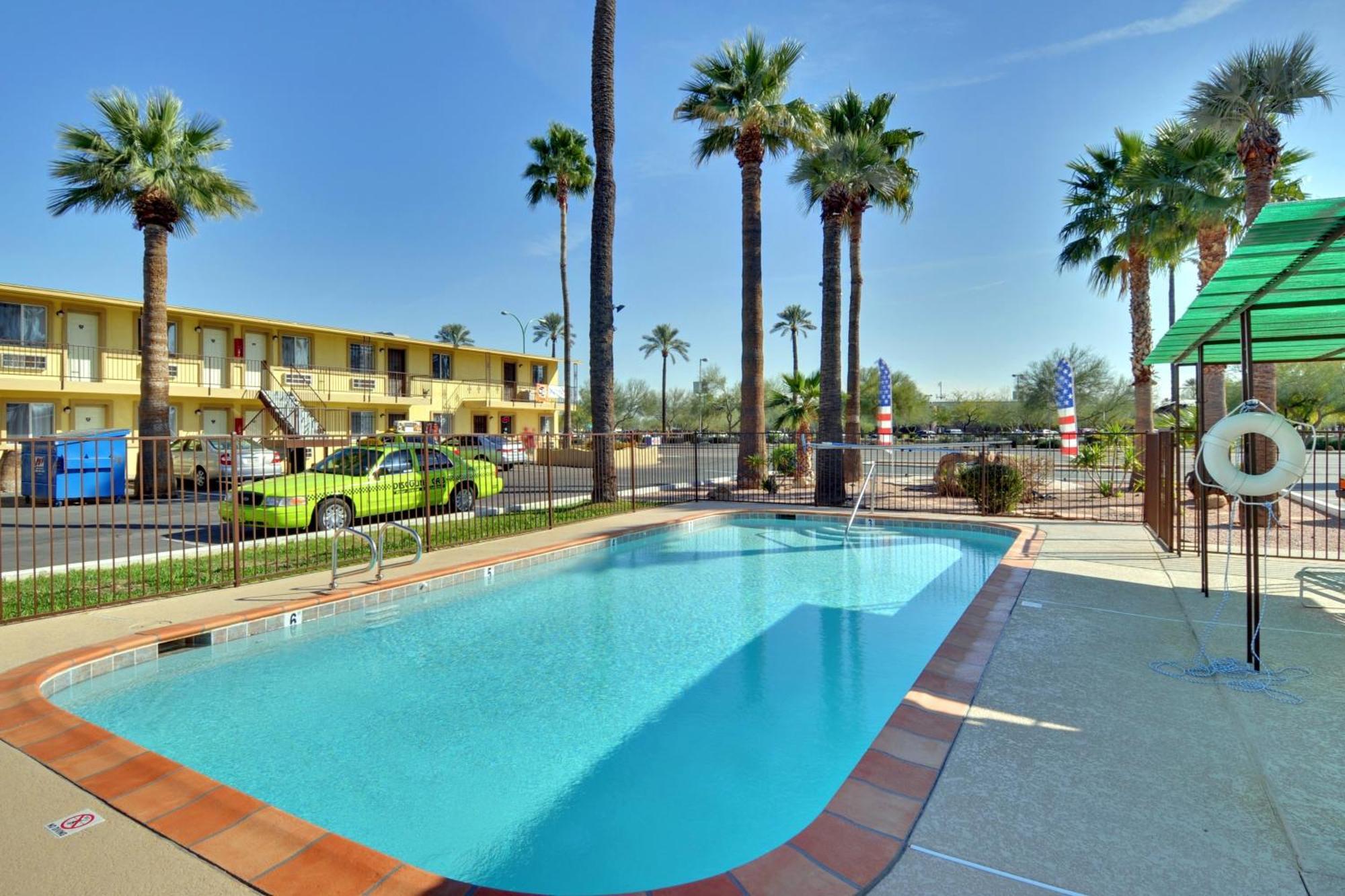 Hotel American Executive