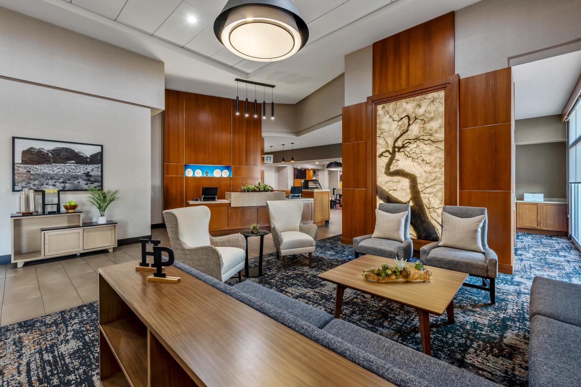 Hyatt Place Phoenix - Fashion Center