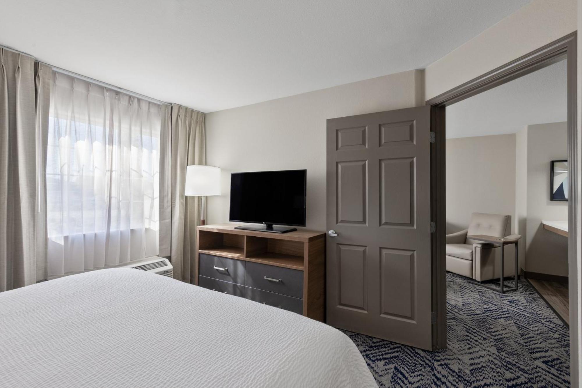 Candlewood By Ihg