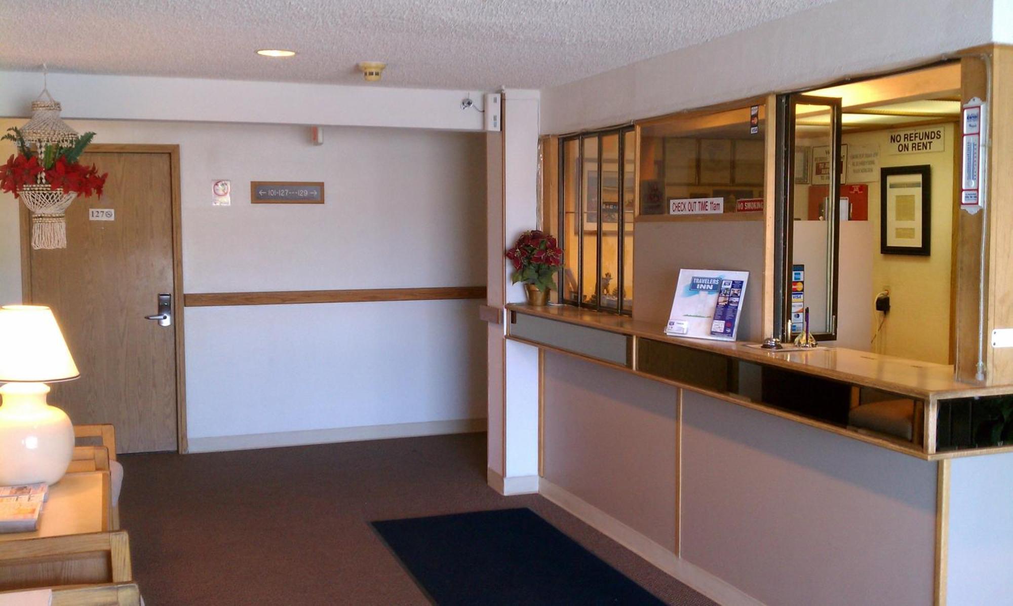 Colorado River Value Hotel