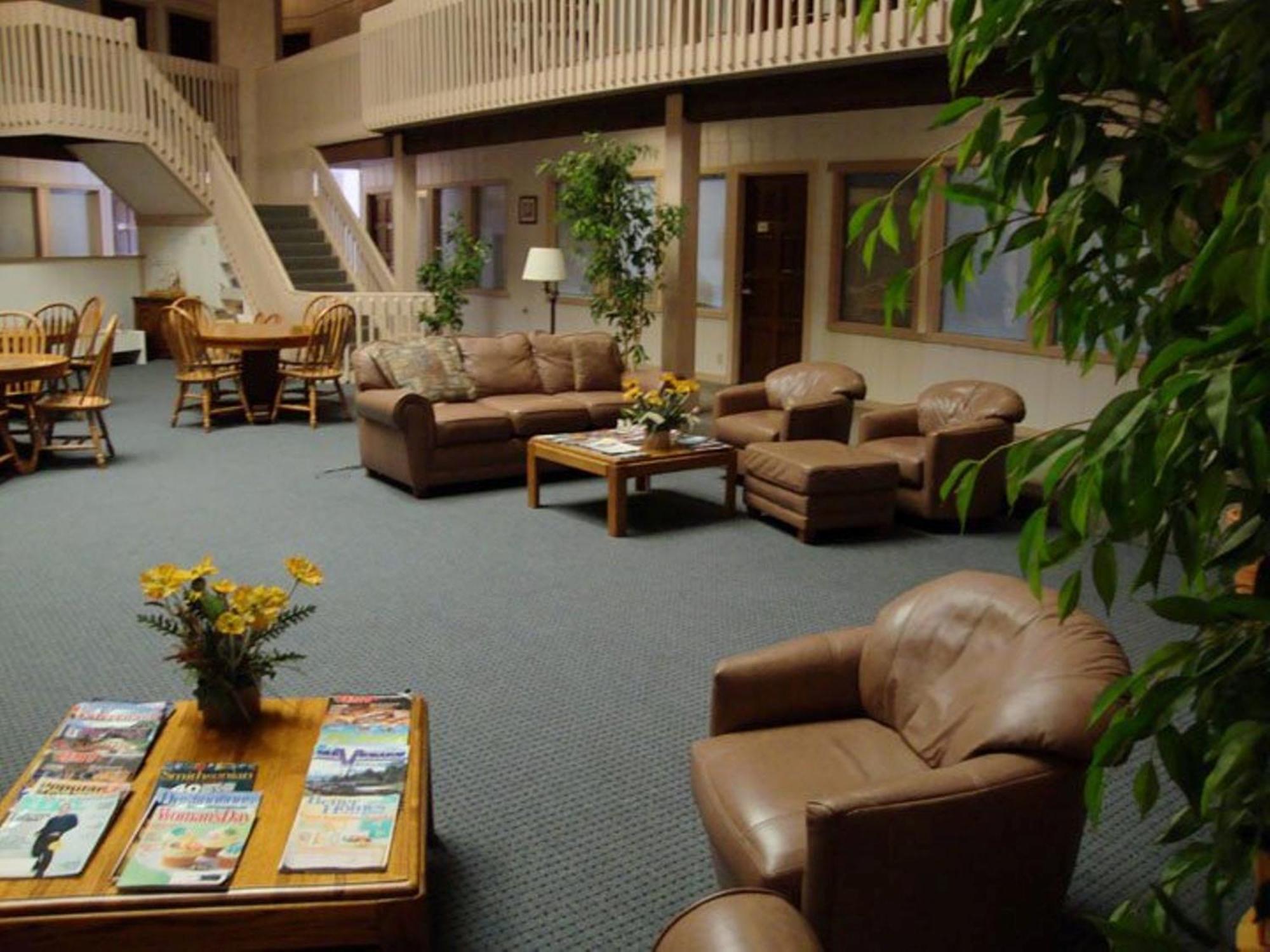 Hotel Roundhouse 3*