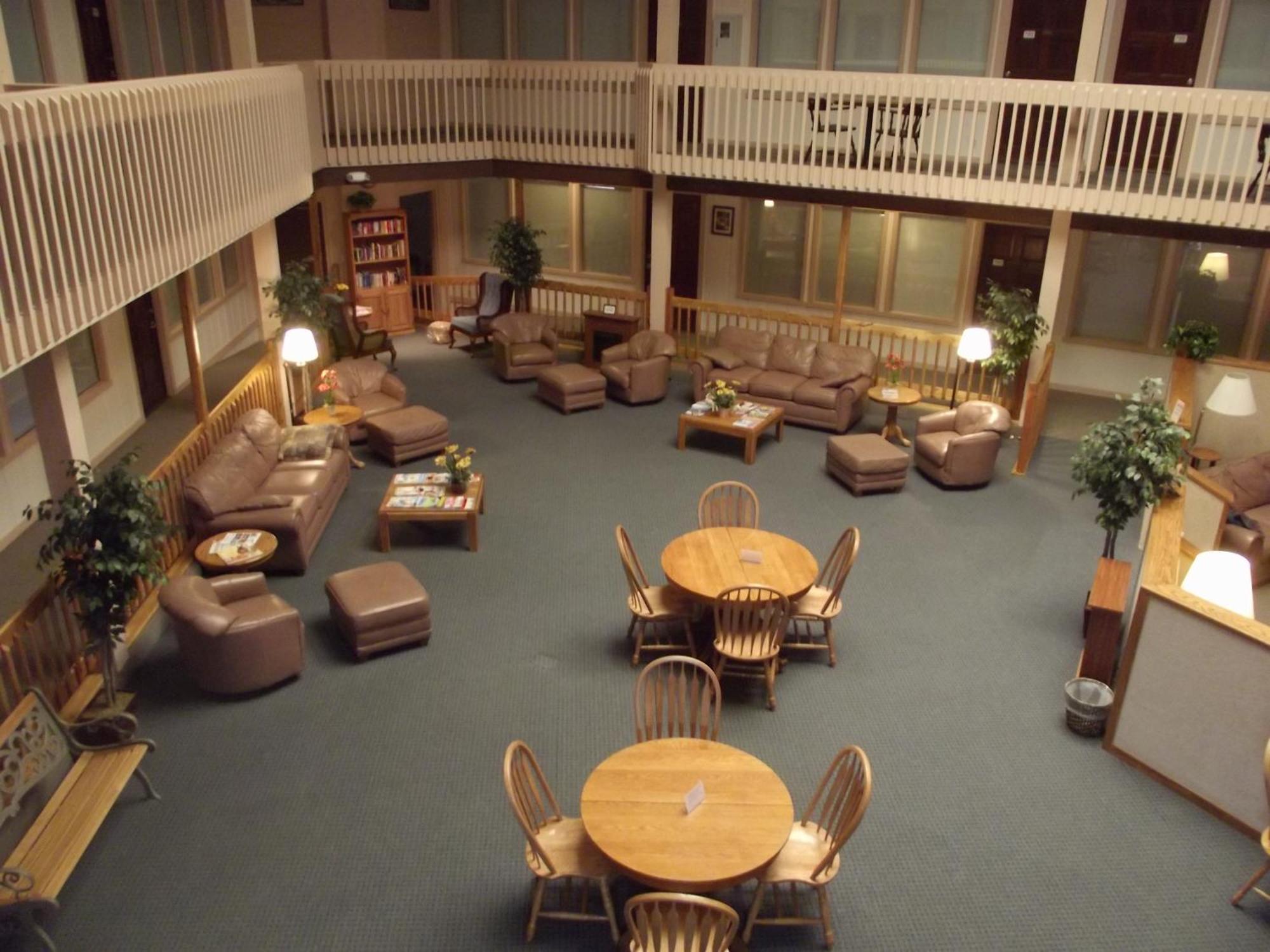 Roundhouse Hotel Pinetop-Lakeside