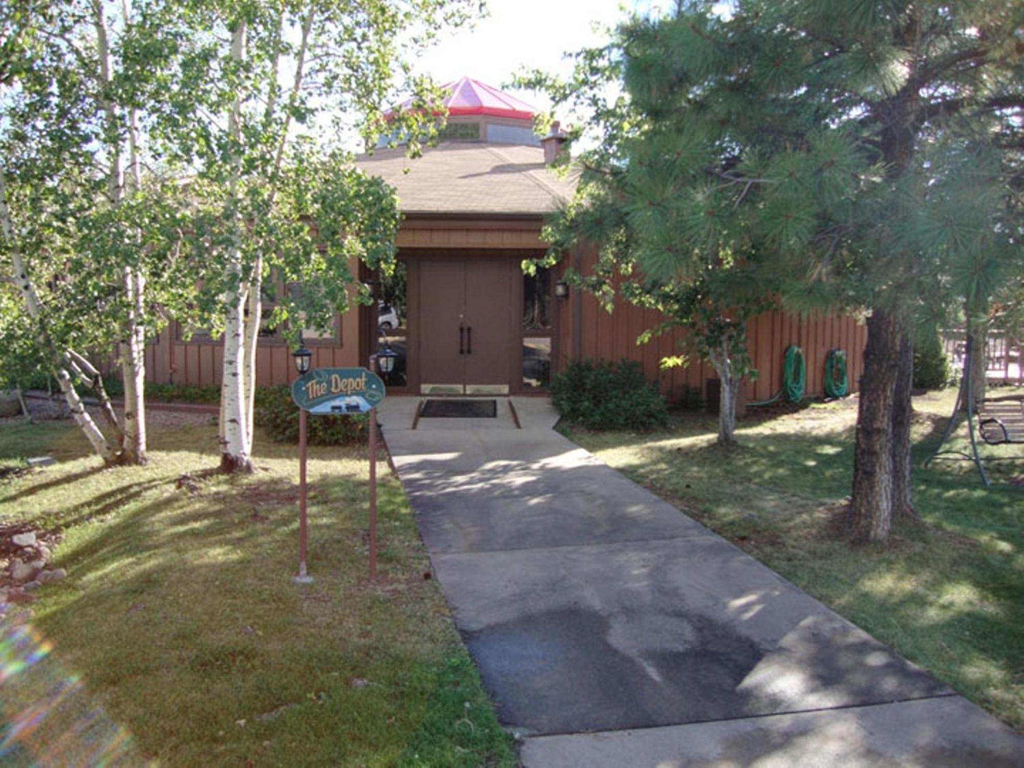 Roundhouse 3* Pinetop-Lakeside