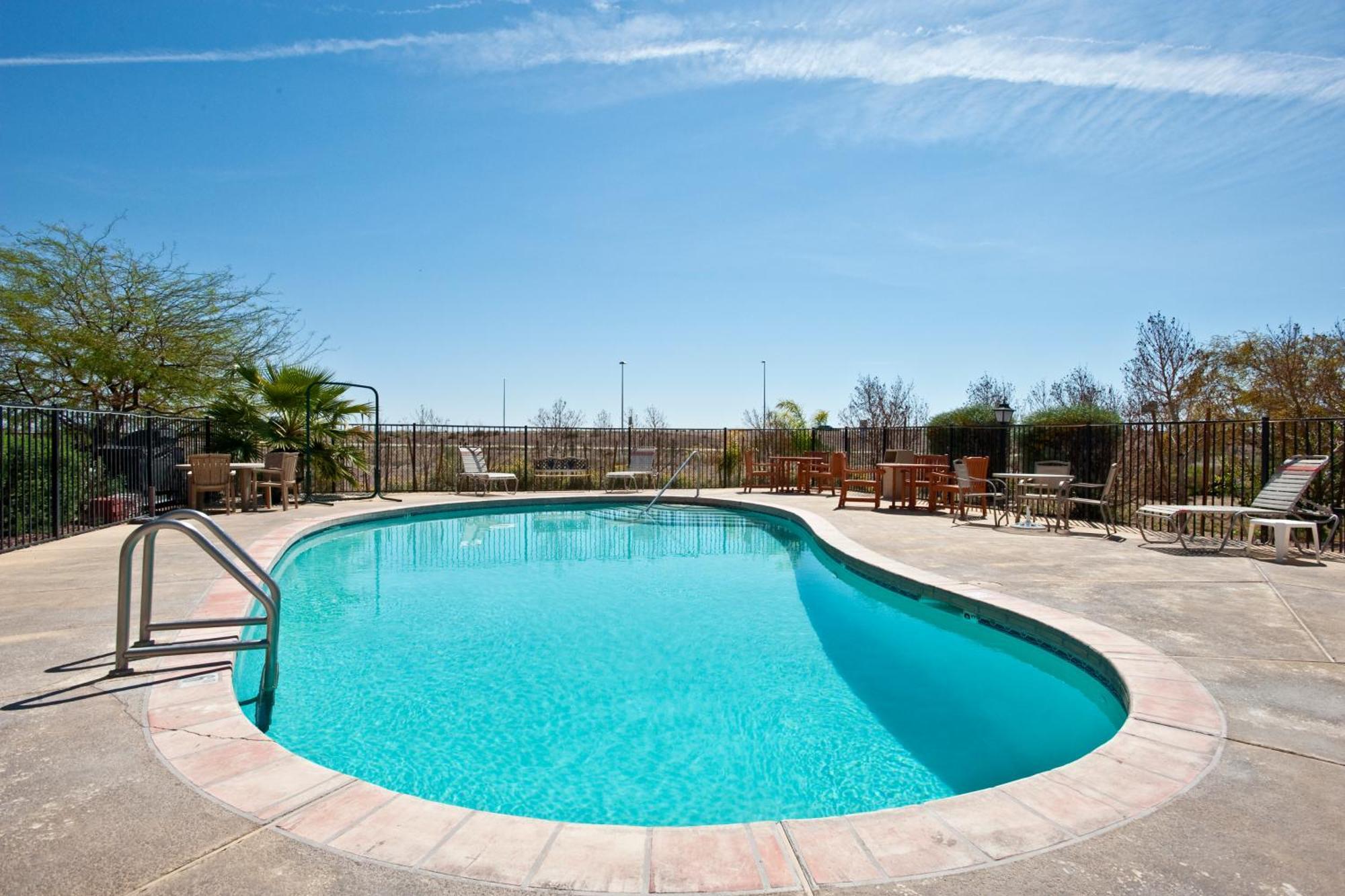 6-apache Junction, Az Hotel 2*