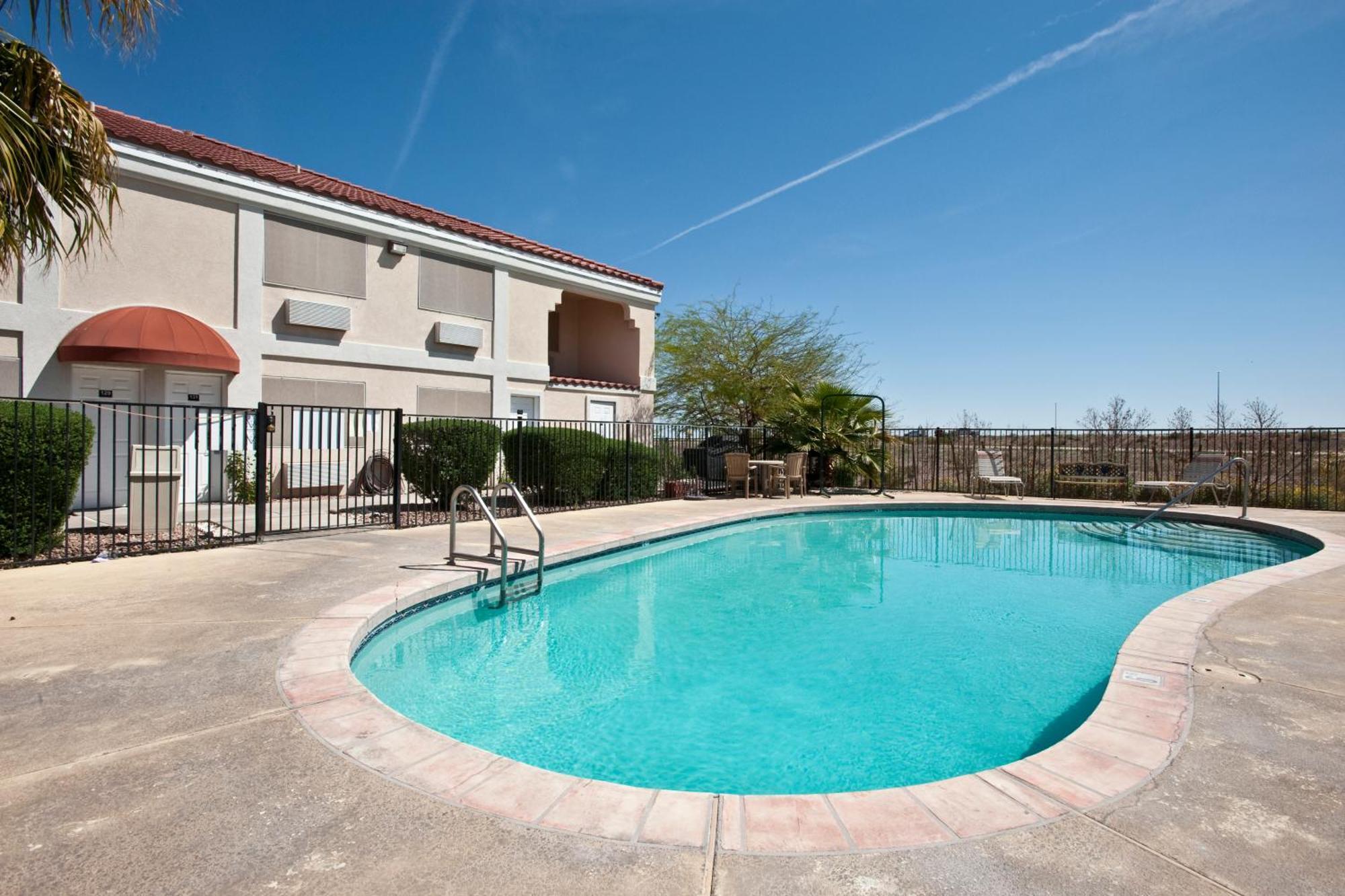 6-apache Junction, Az Hotel