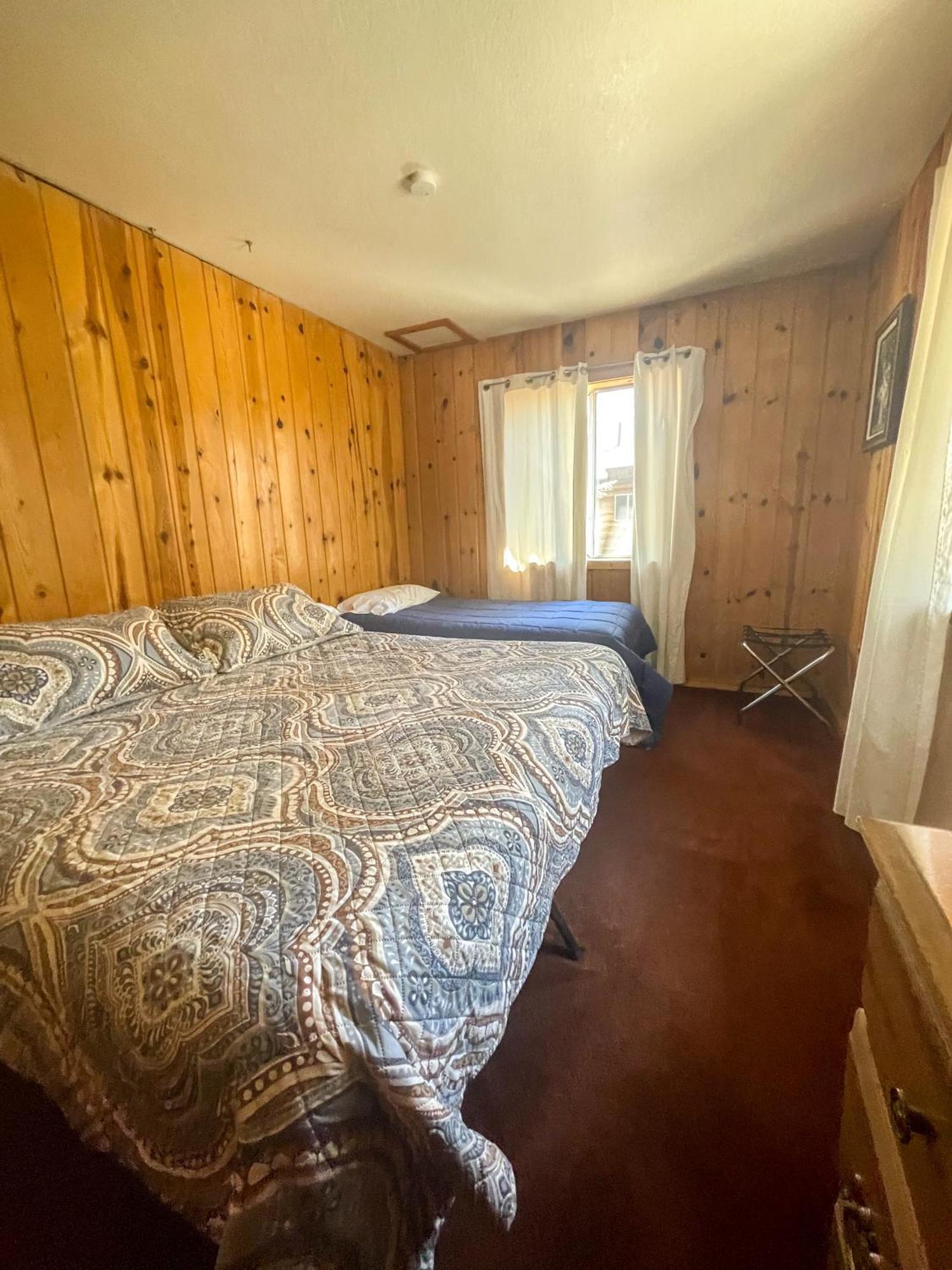 Inn Lazy Oaks 2*