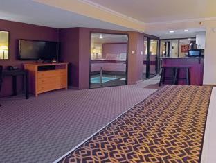 Hotel Western Mall & 3*