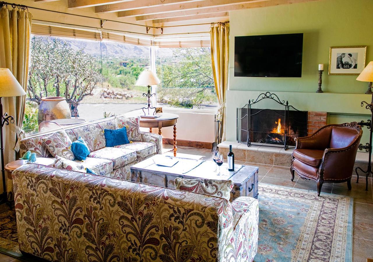 Hacienda Del Sol Guest Ranch Resort 3*
