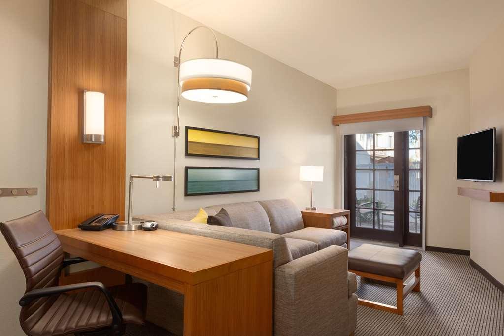 Hotel Hyatt Place Phoenix - Fashion Center 3*