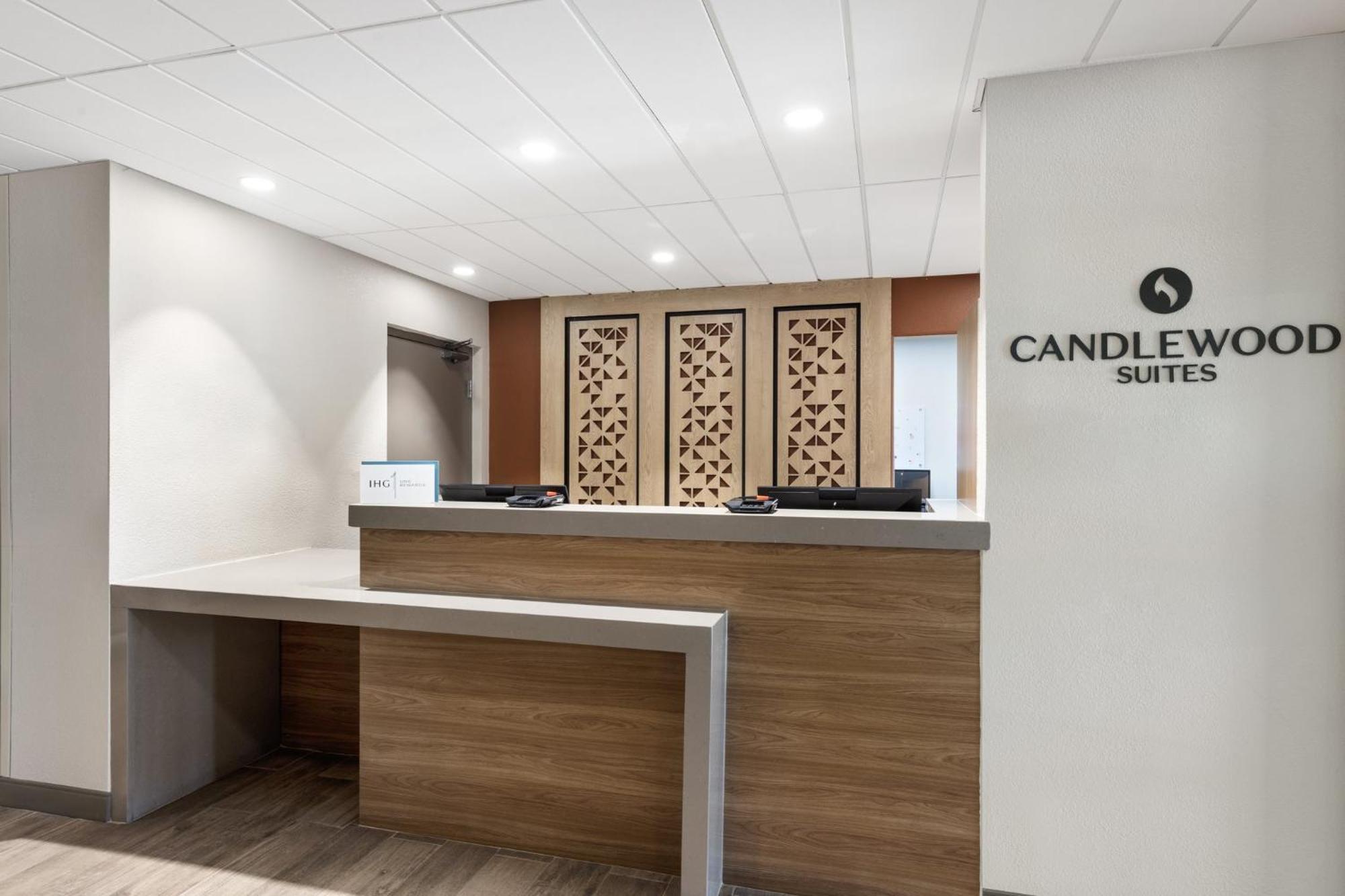 Candlewood By Ihg 2*