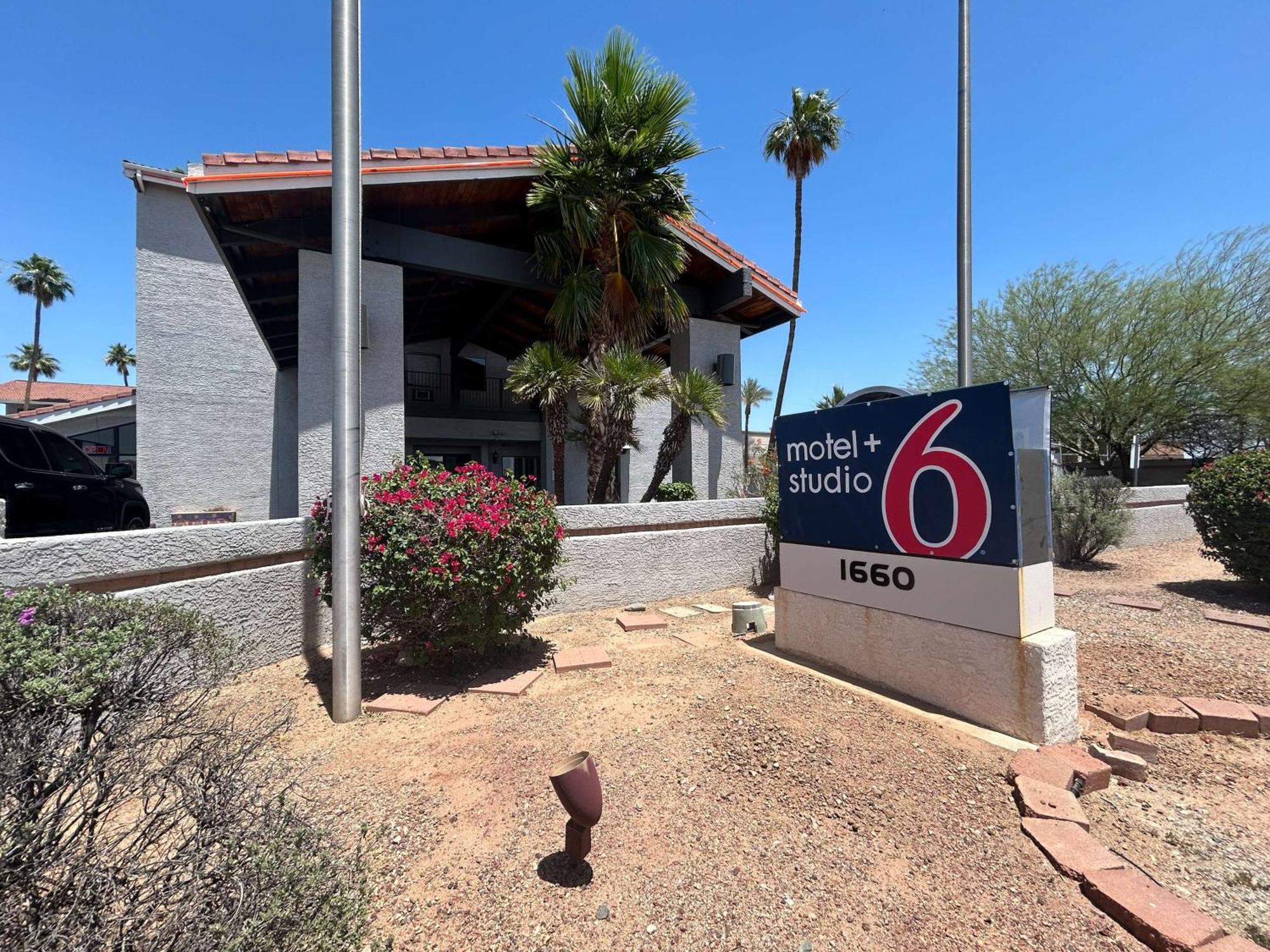 6 Tempe, Az Elliot Road Hotel Tempe