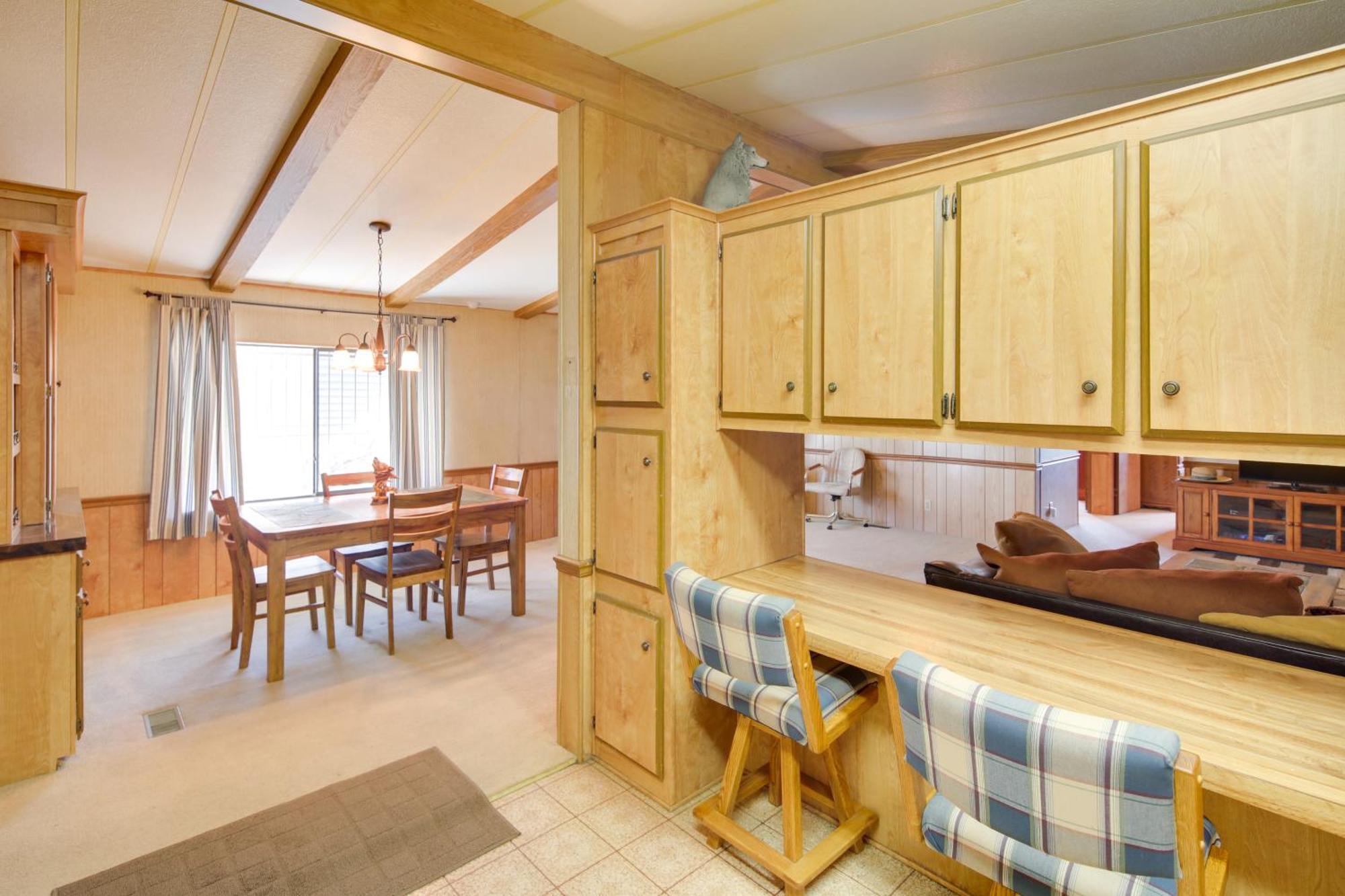 Holiday home Bullhead With Fire Pit - Walk To Co River!