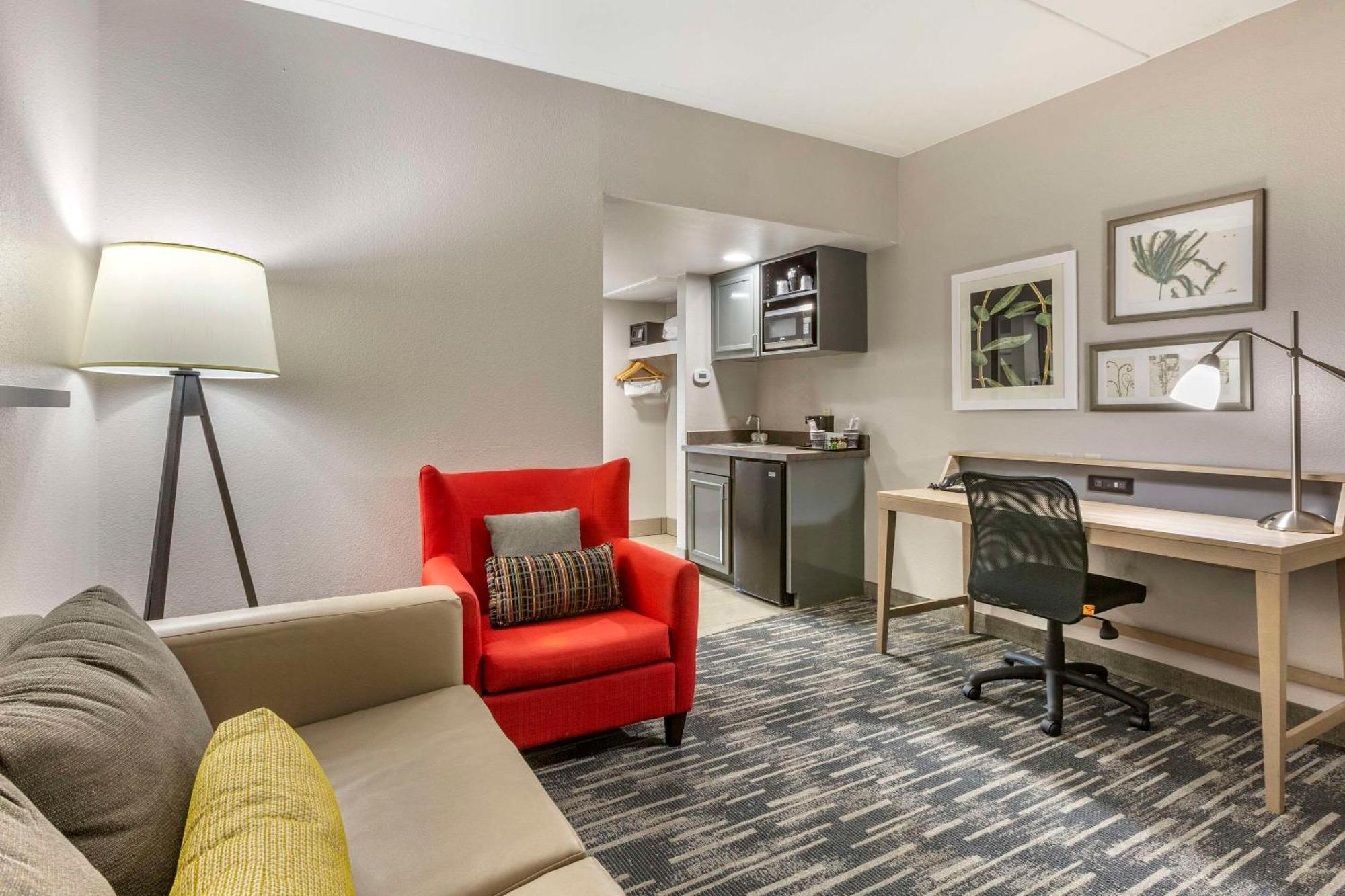 Hotel Country & By Radisson, Mesa, Az 3*