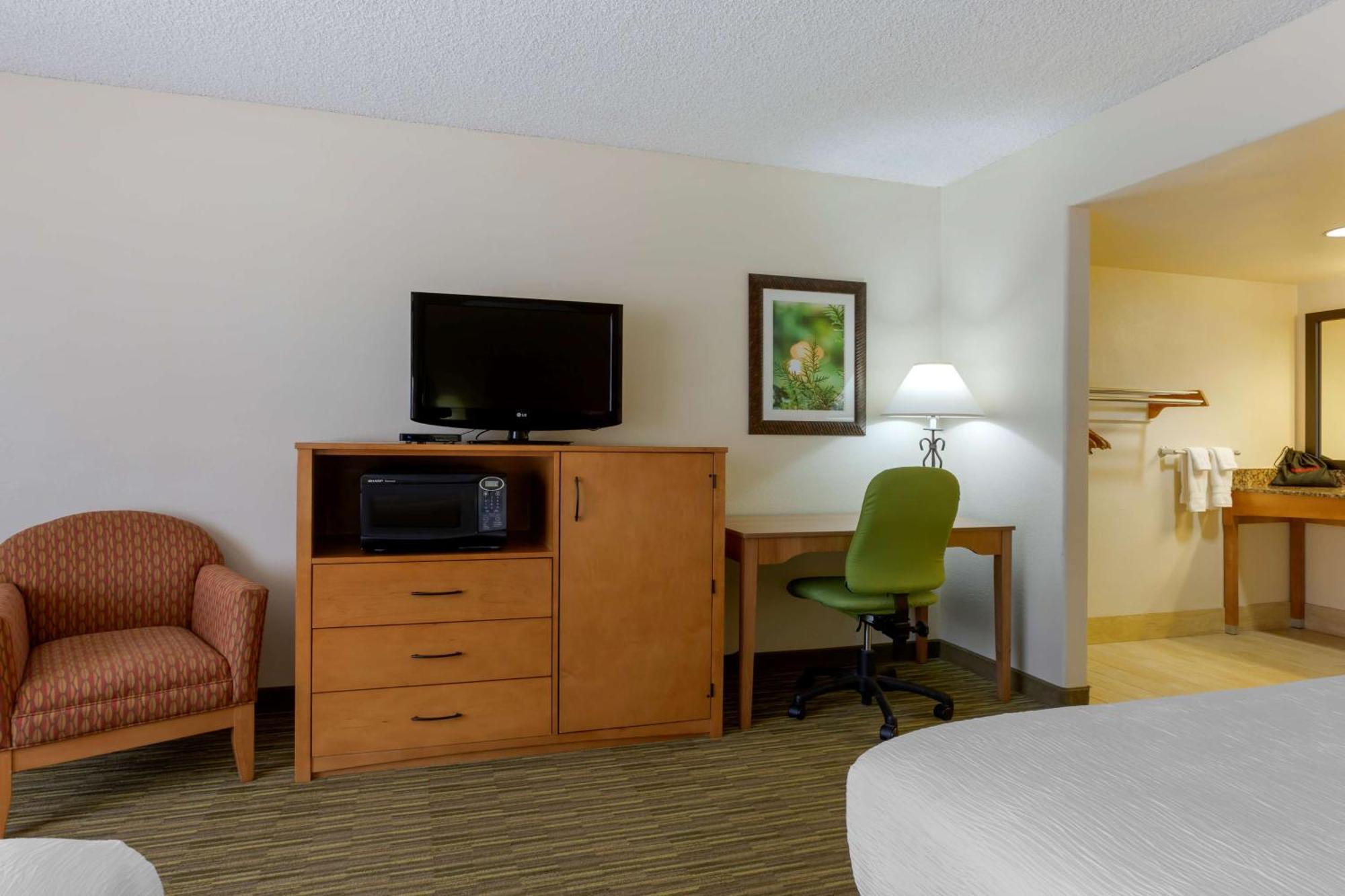 Western Paint Pony Hotel