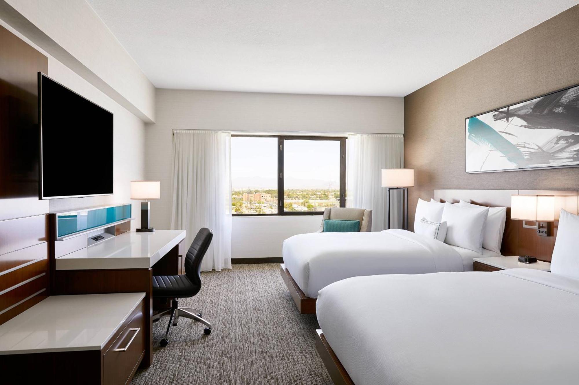 Delta By Marriott Phoenix Hotel