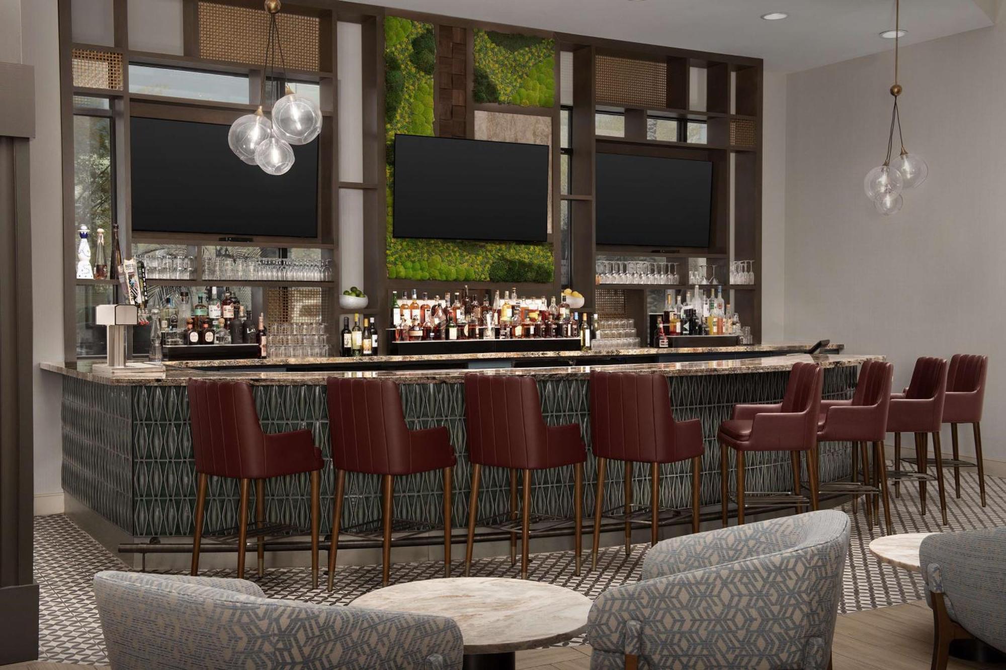 Hilton Phoenix Hotel
