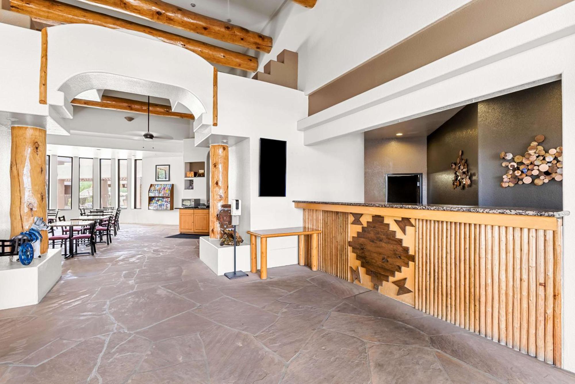 Western Hotel Apache Junction