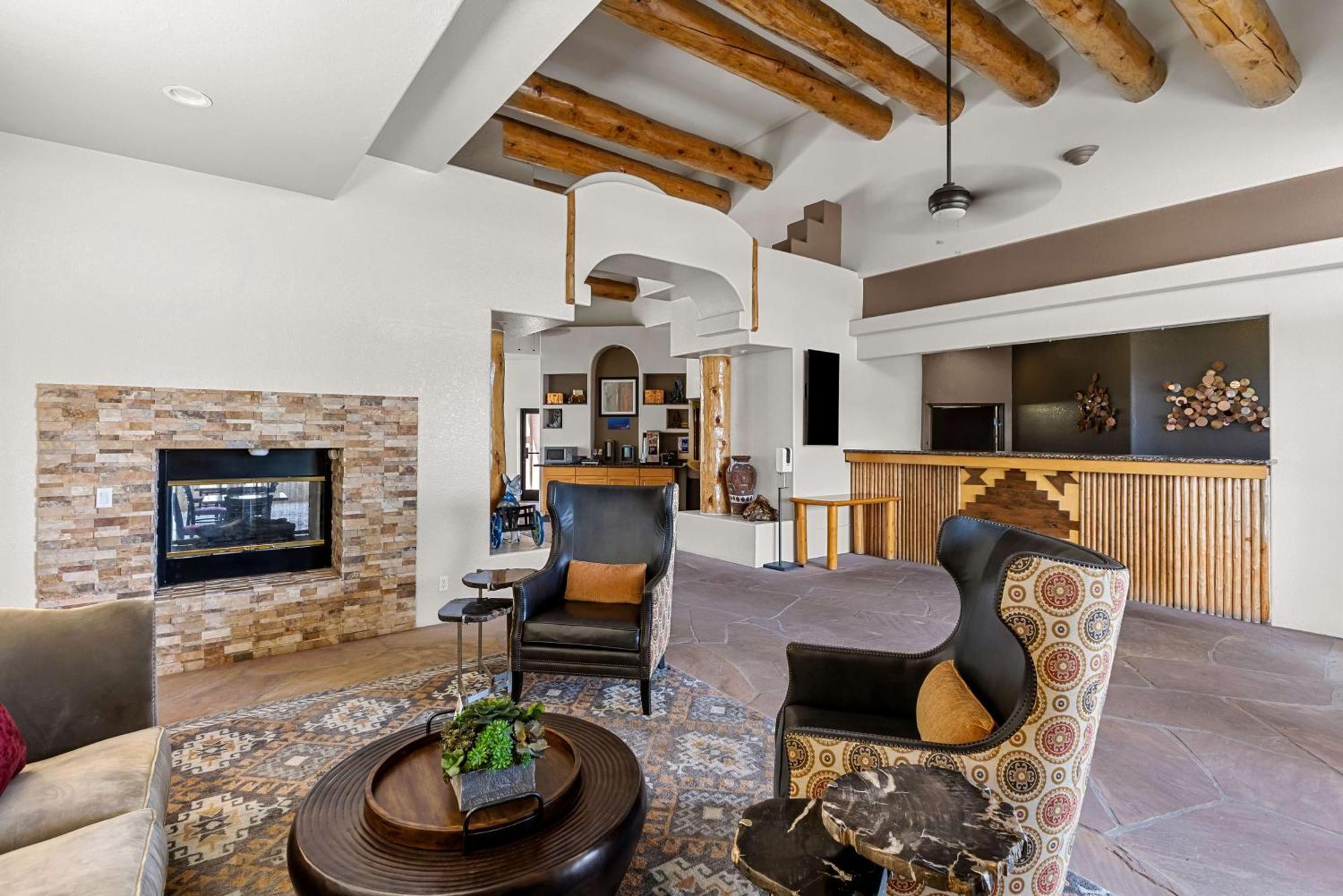 Hotel Western