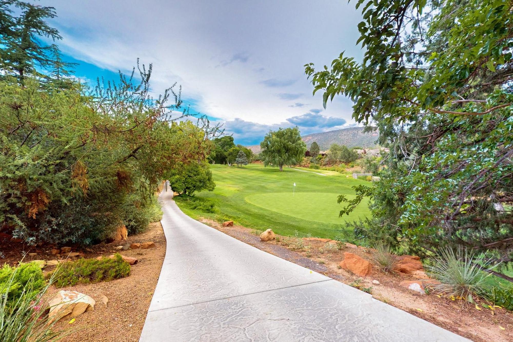 Canyon Mesa Retreat