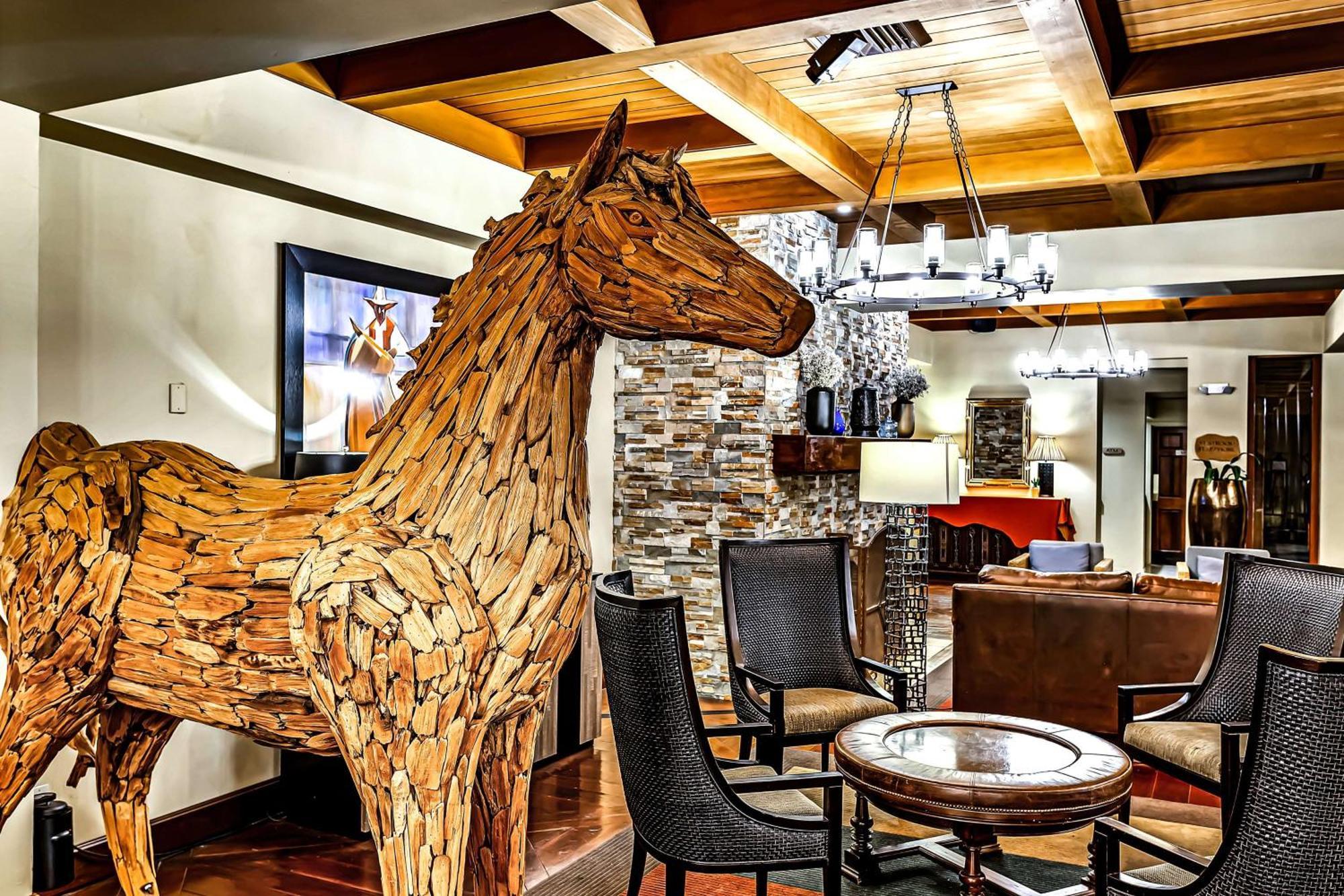 Resort Westward Look Wyndham Grand & 4*
