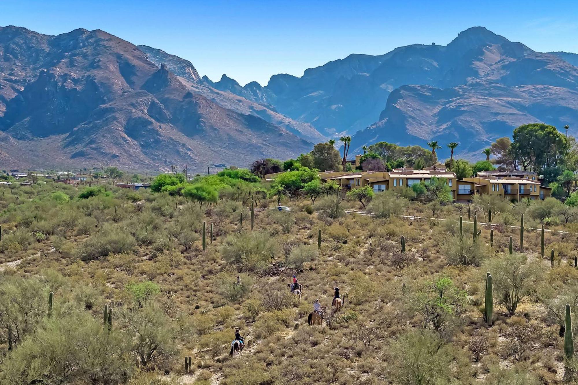 Westward Look Wyndham Grand & 4* Tucson