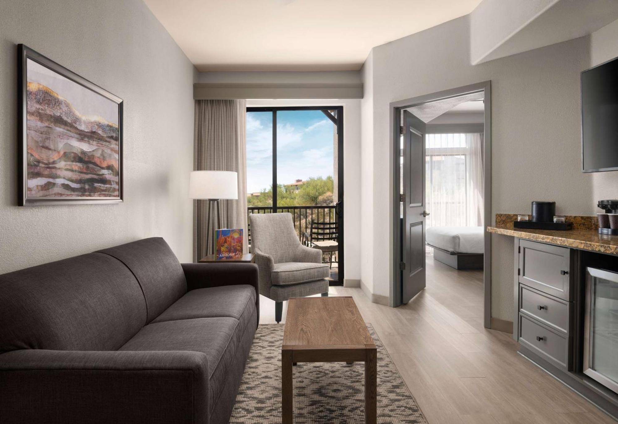 Embassy - Paloma Village 4*