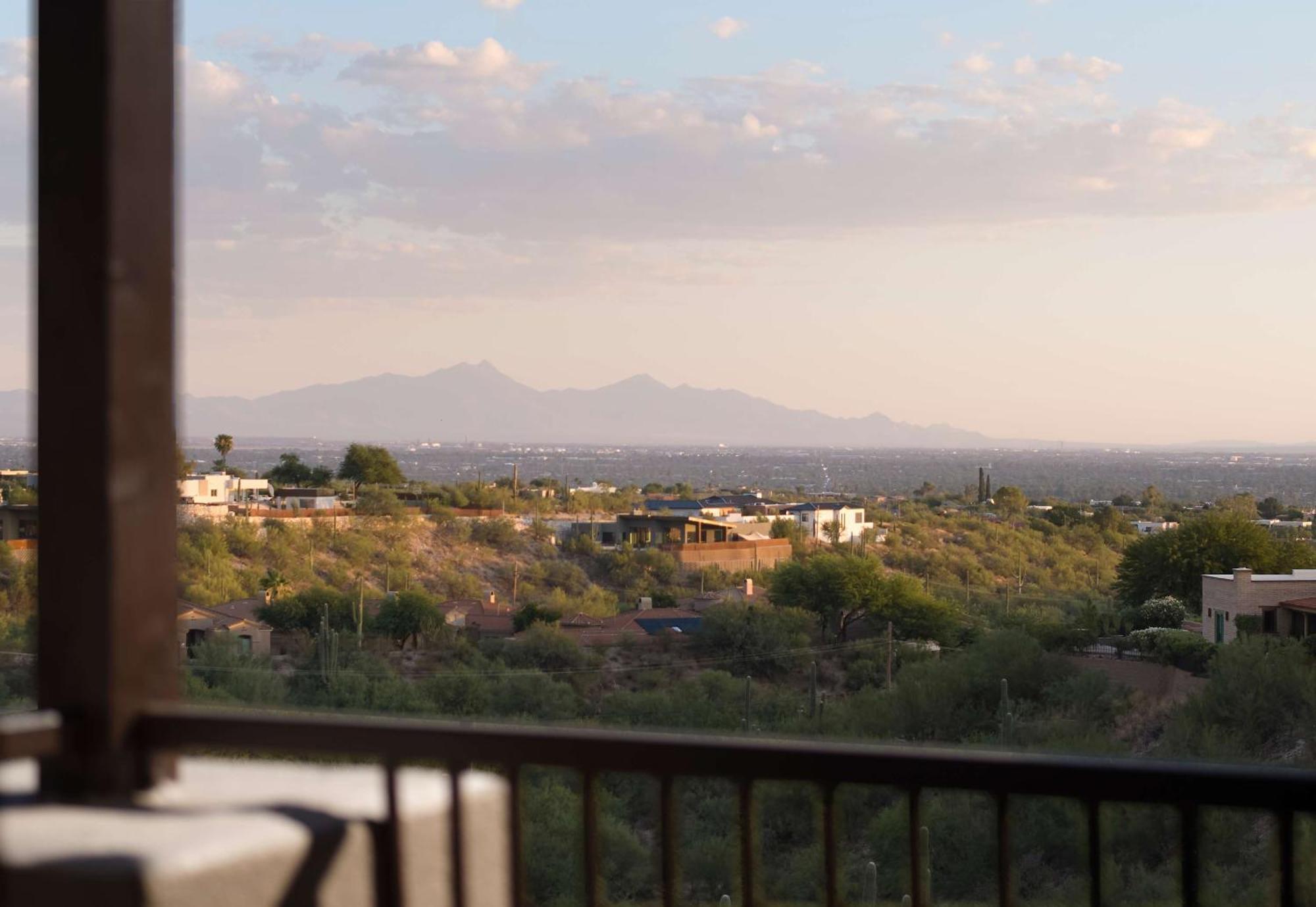 Embassy - Paloma Village 4*
