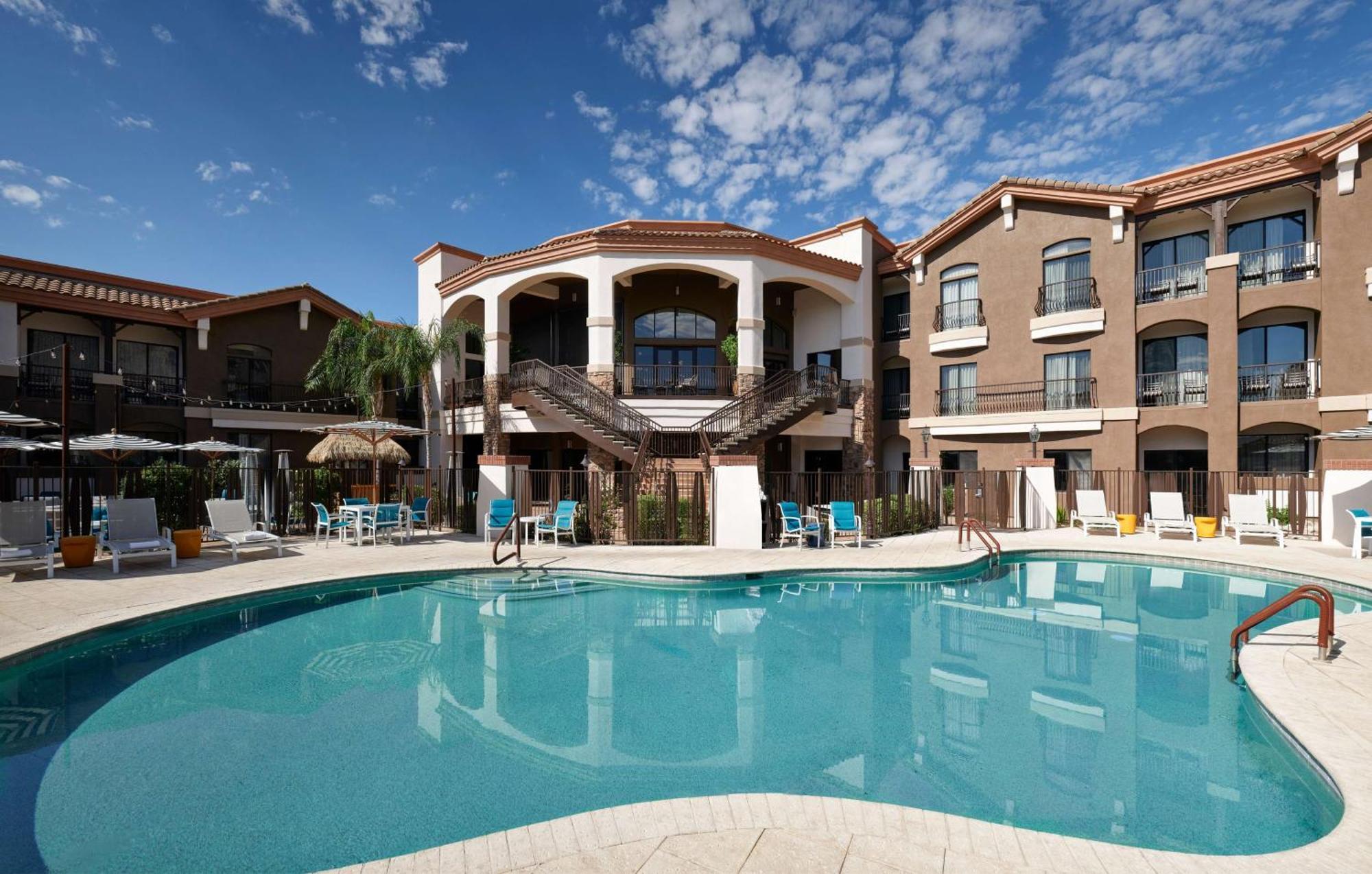 Hotel Embassy - Paloma Village 4*