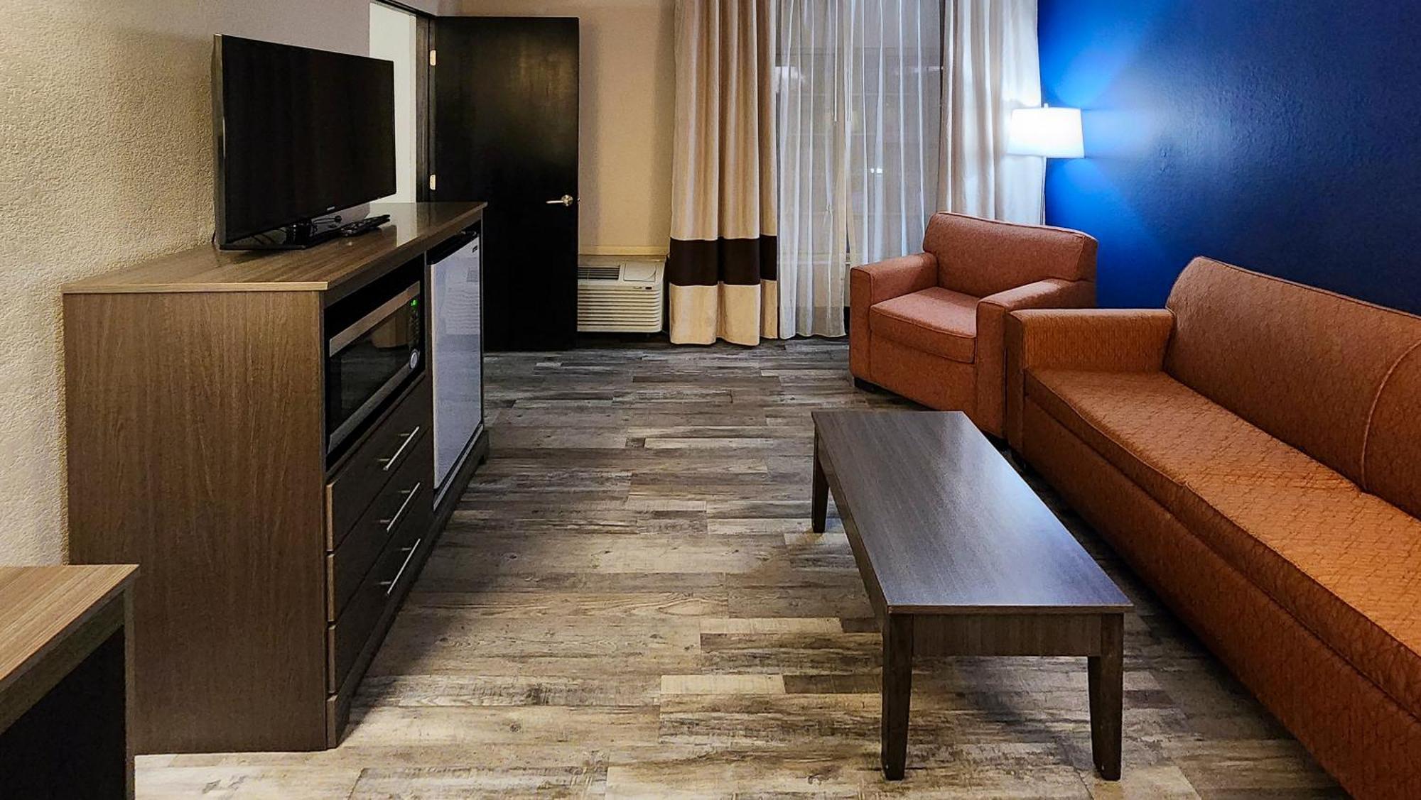 Baymont By Wyndham Hotel 2*