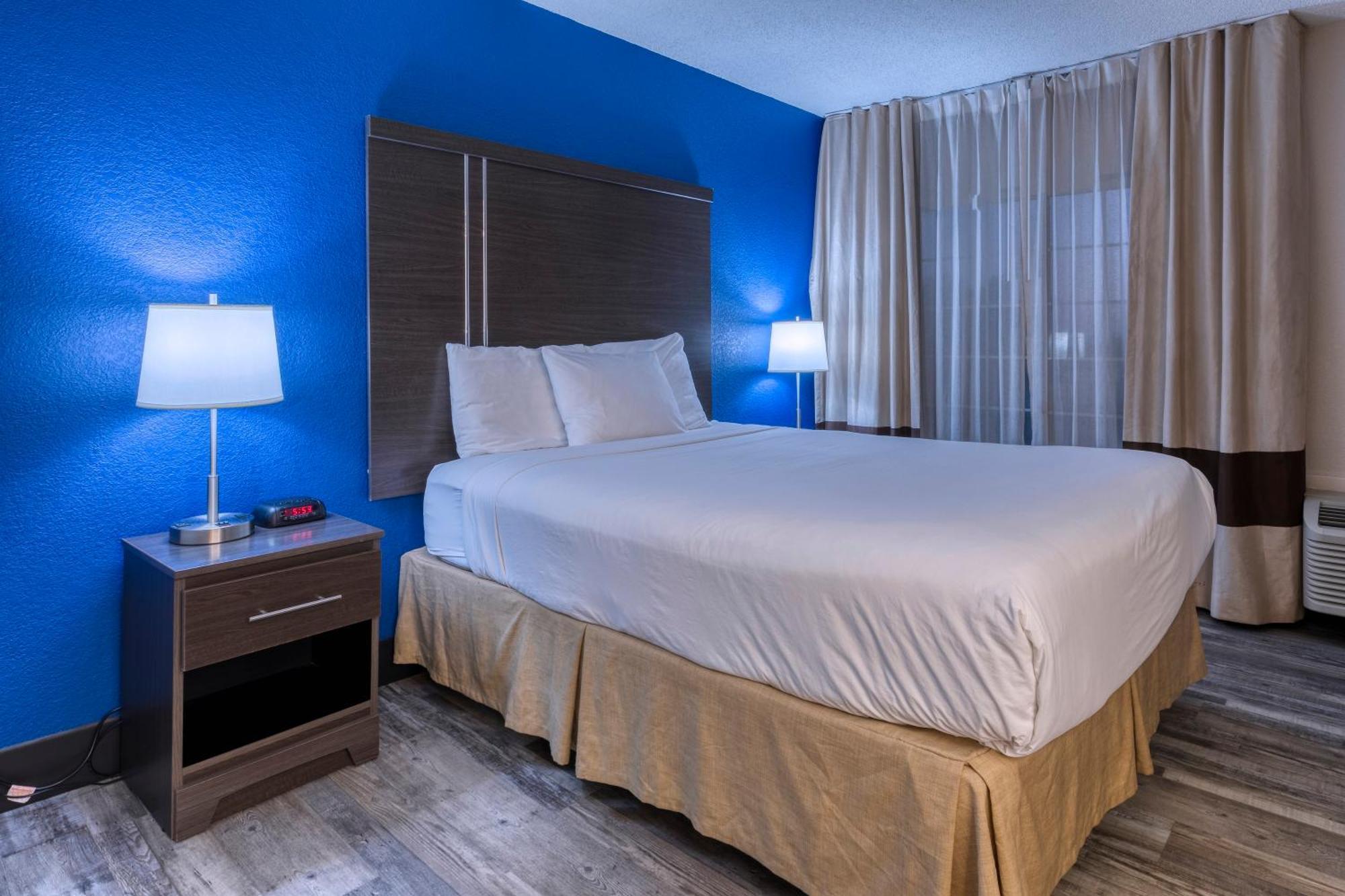 Hotel Baymont By Wyndham