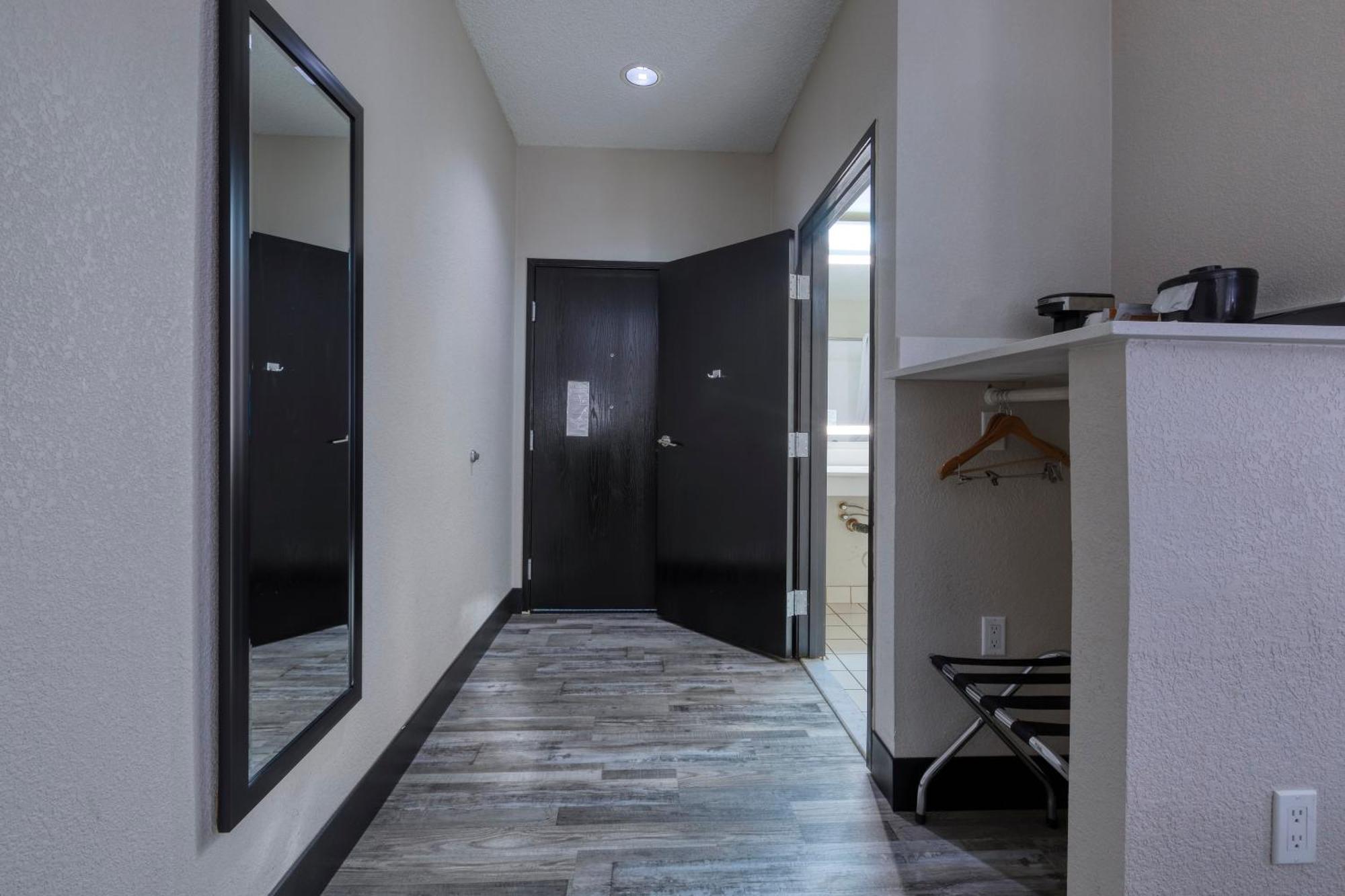 Baymont By Wyndham Hotel 2*