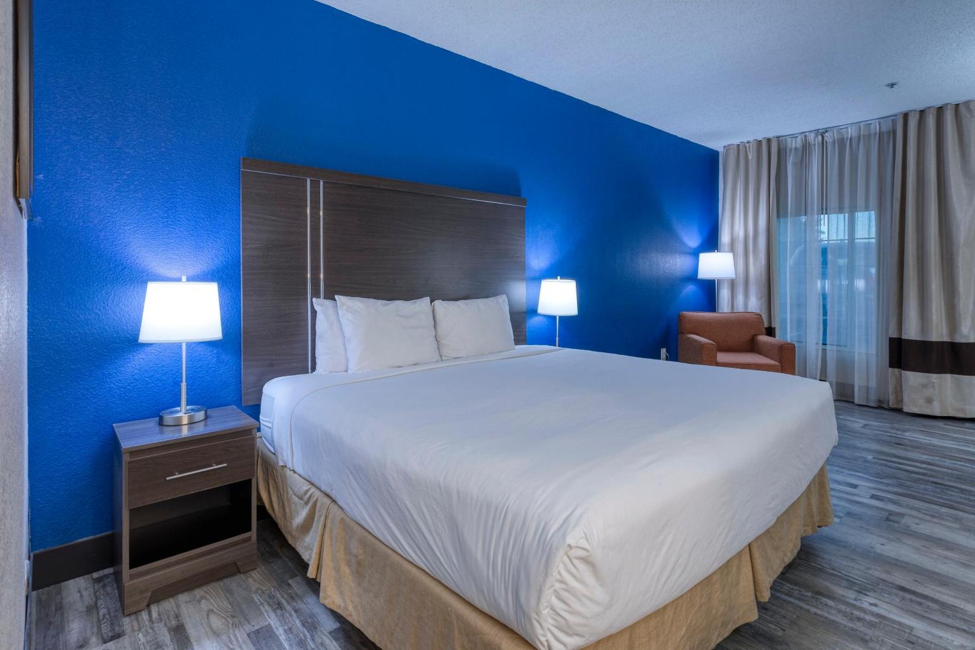 Baymont By Wyndham