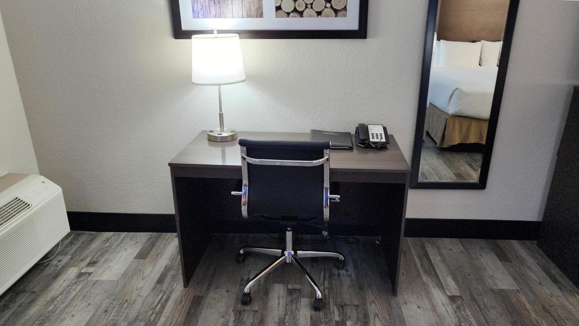 Baymont By Wyndham Hotel 2*