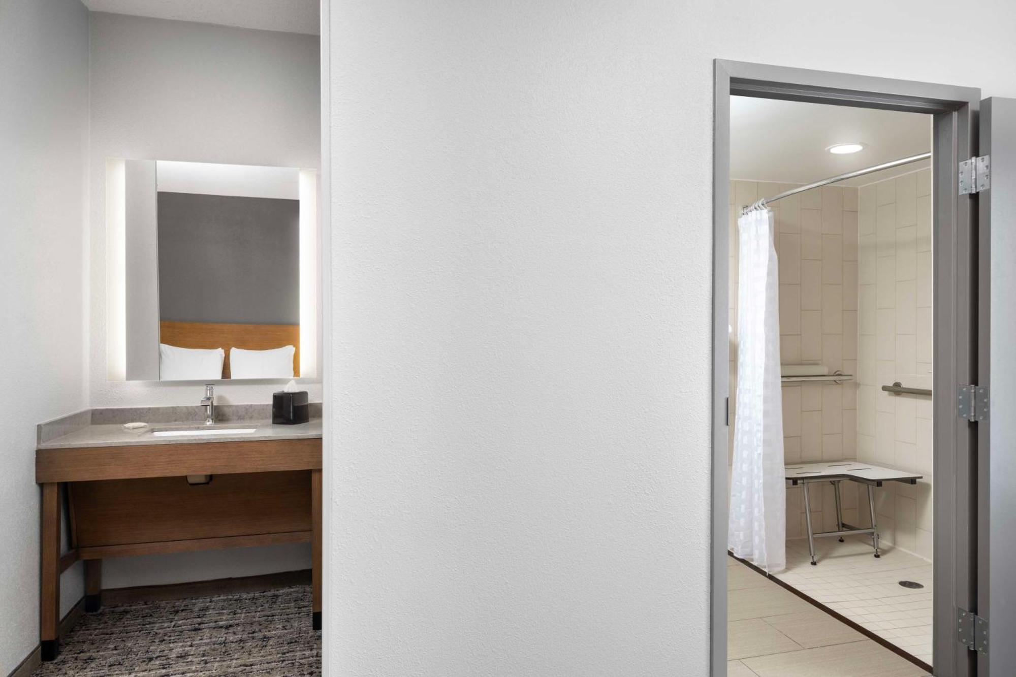 Hyatt Place Phoenix Airport Tempe