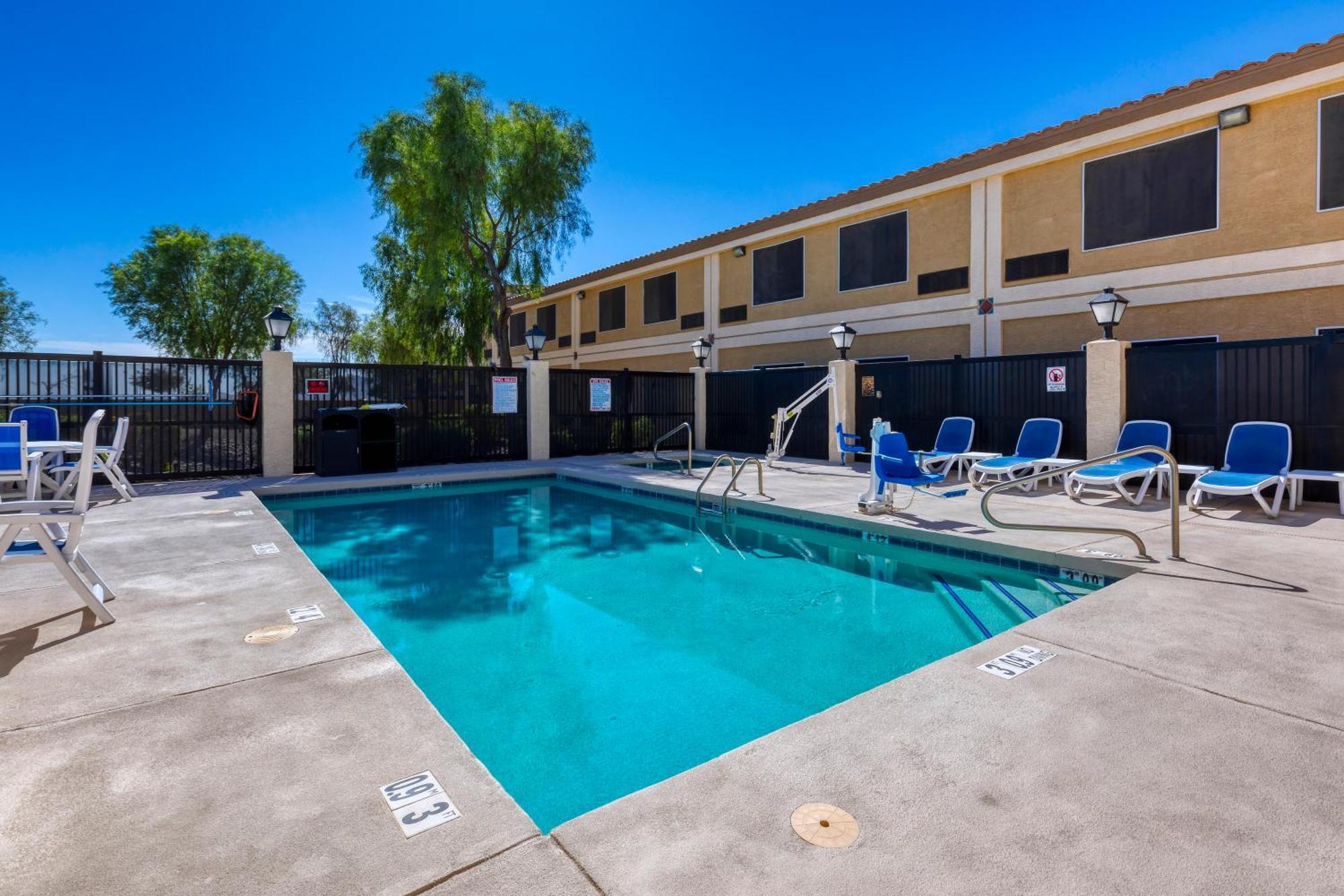 Baymont By Wyndham 2*