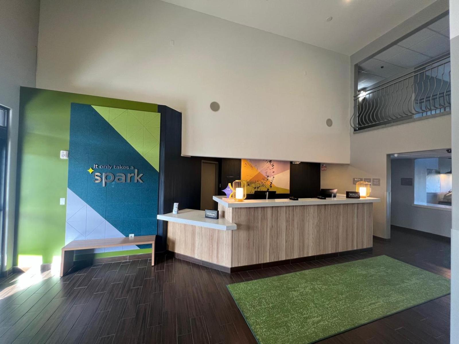 Hotel Spark By Hilton Peoria Phoenix North Glendale